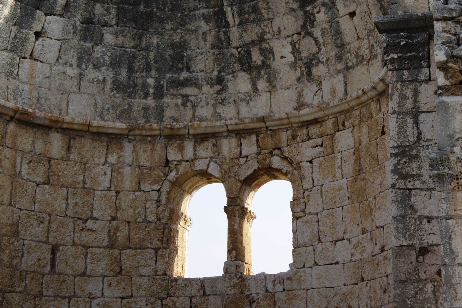 Canon EOS 1300D (EOS Rebel T6 / EOS Kiss X80) sample photo. Silifke, ruins, travel photography