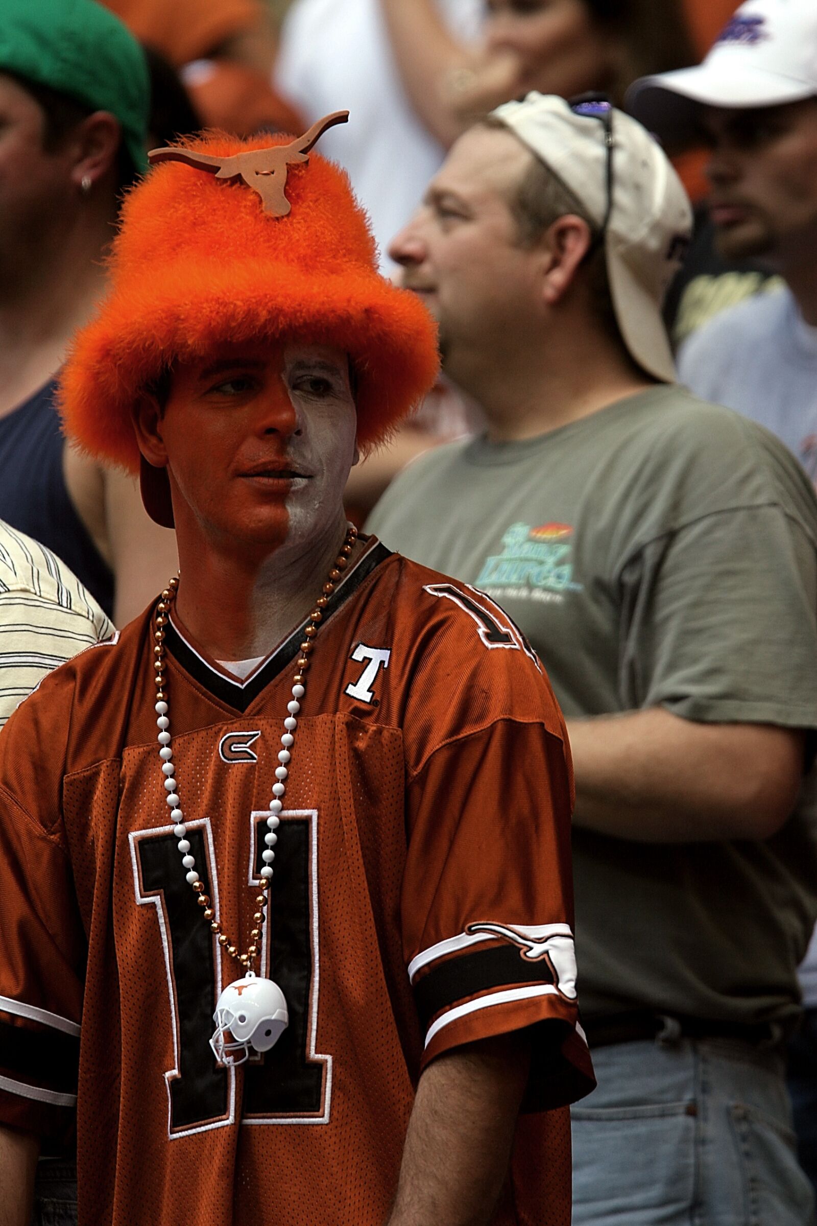 Canon EOS 20D sample photo. Sports fan, football fan photography