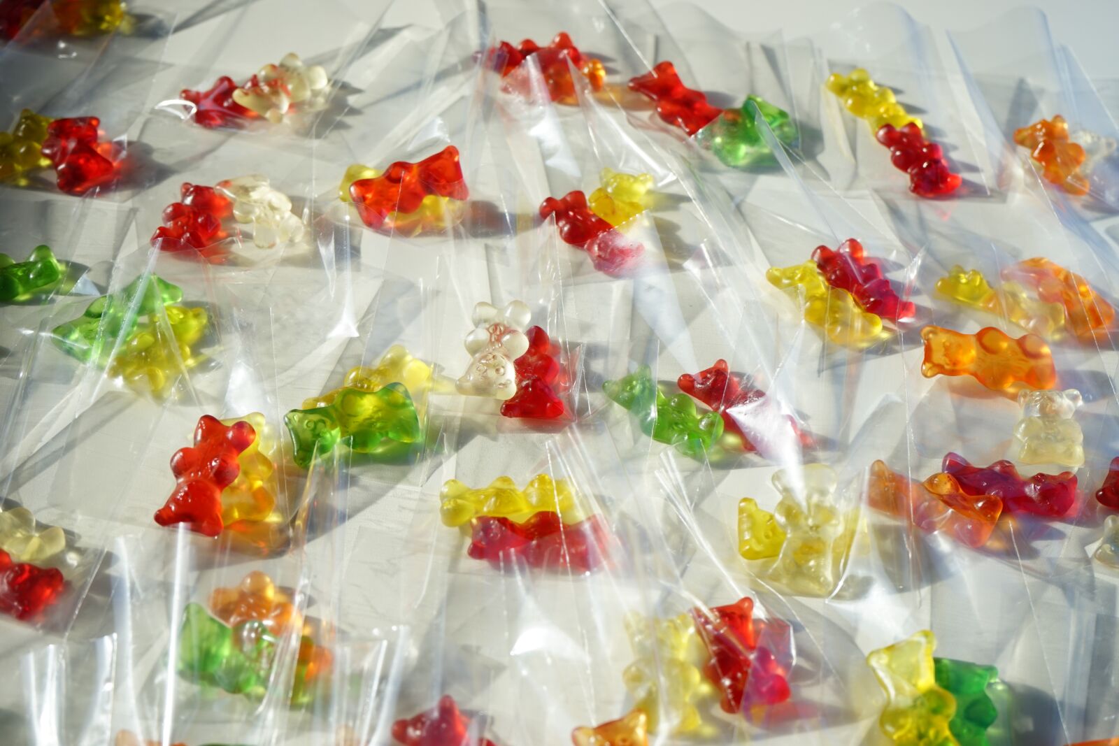 Sony a7 sample photo. Bags, gold bears, gummi photography
