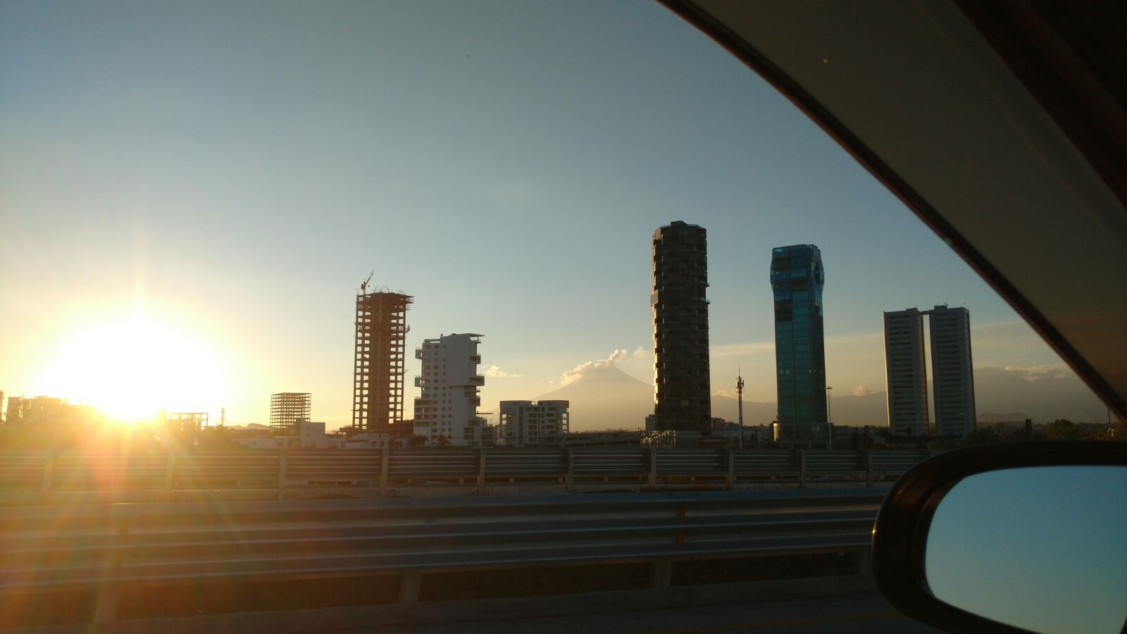 Motorola XT1563 sample photo. City, buildings, sunset photography