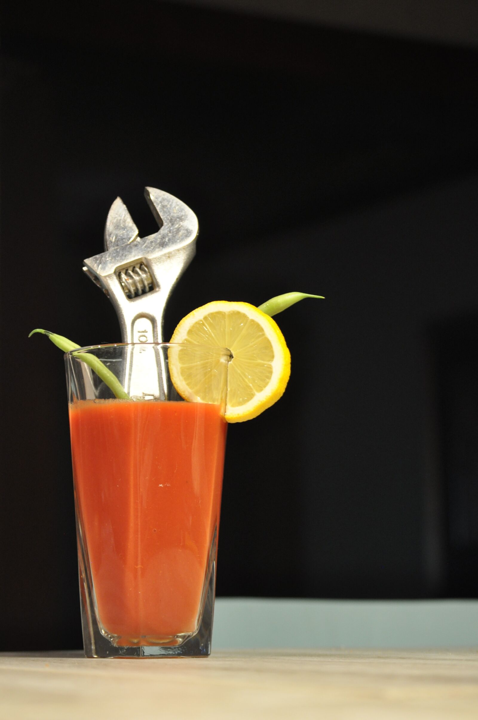Nikon D5000 sample photo. Glass, drink, juice photography