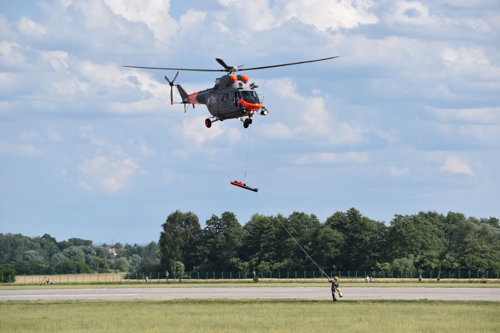 Nikon D5300 sample photo. Helicopter, lifesaver, stretcher photography