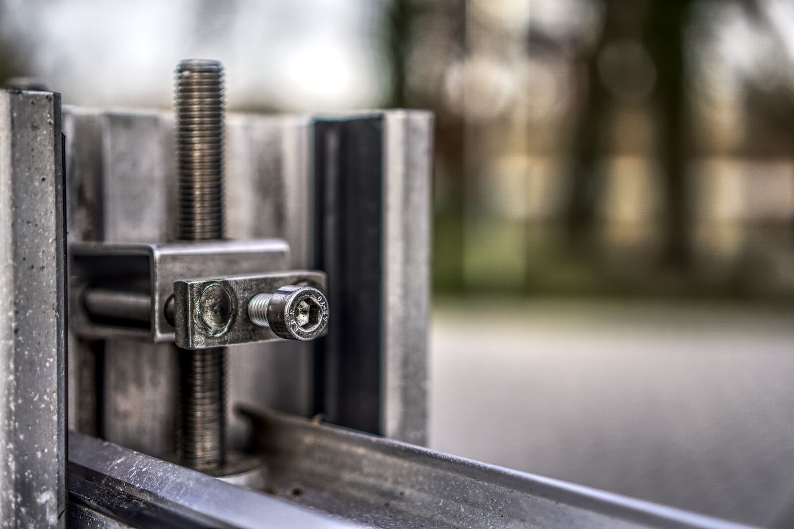 Sony a6000 + Sony E 35mm F1.8 OSS sample photo. Sheet piling, flood protection photography