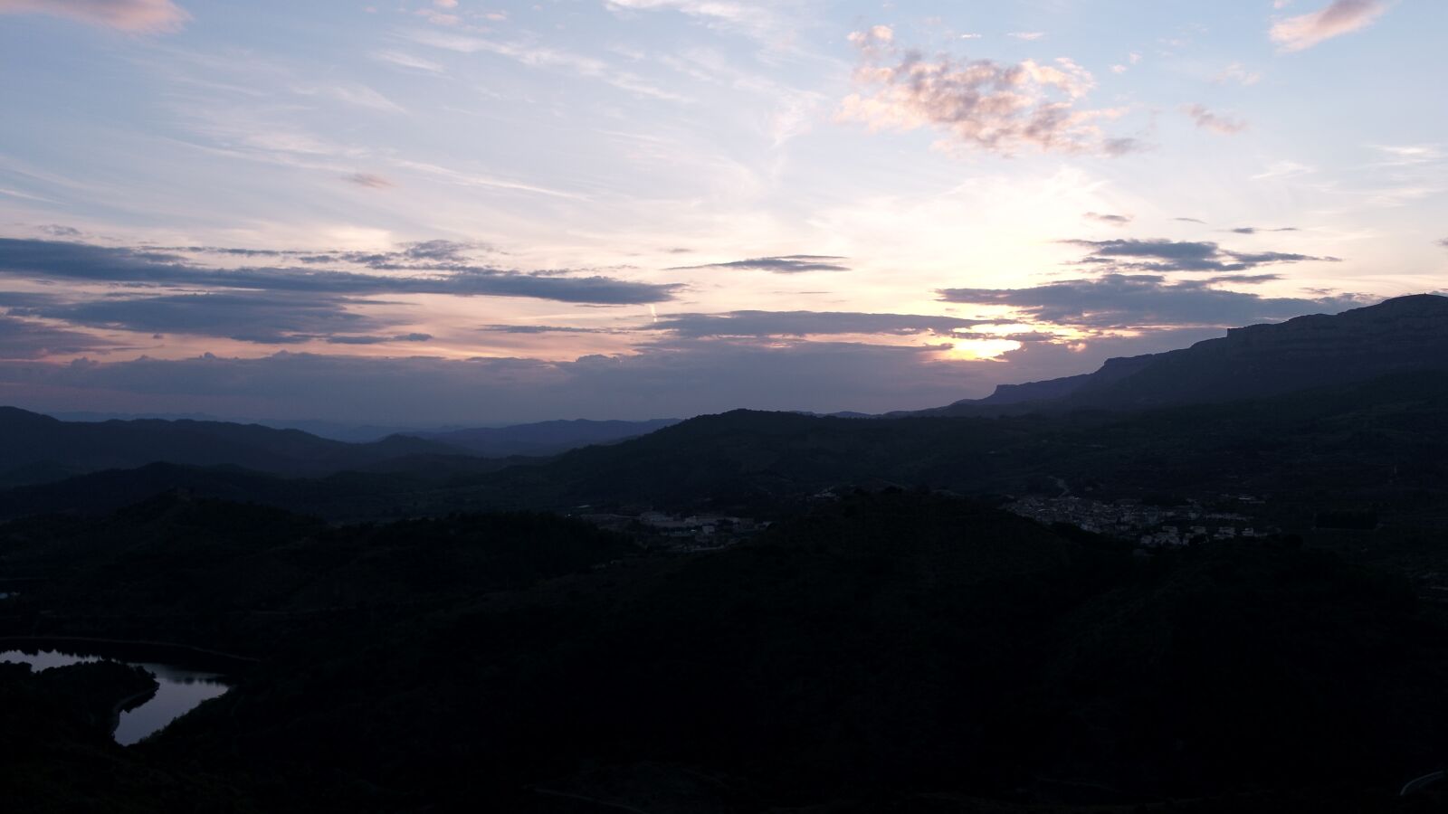 DJI FC6520 sample photo. Sky, sunset, mountain photography