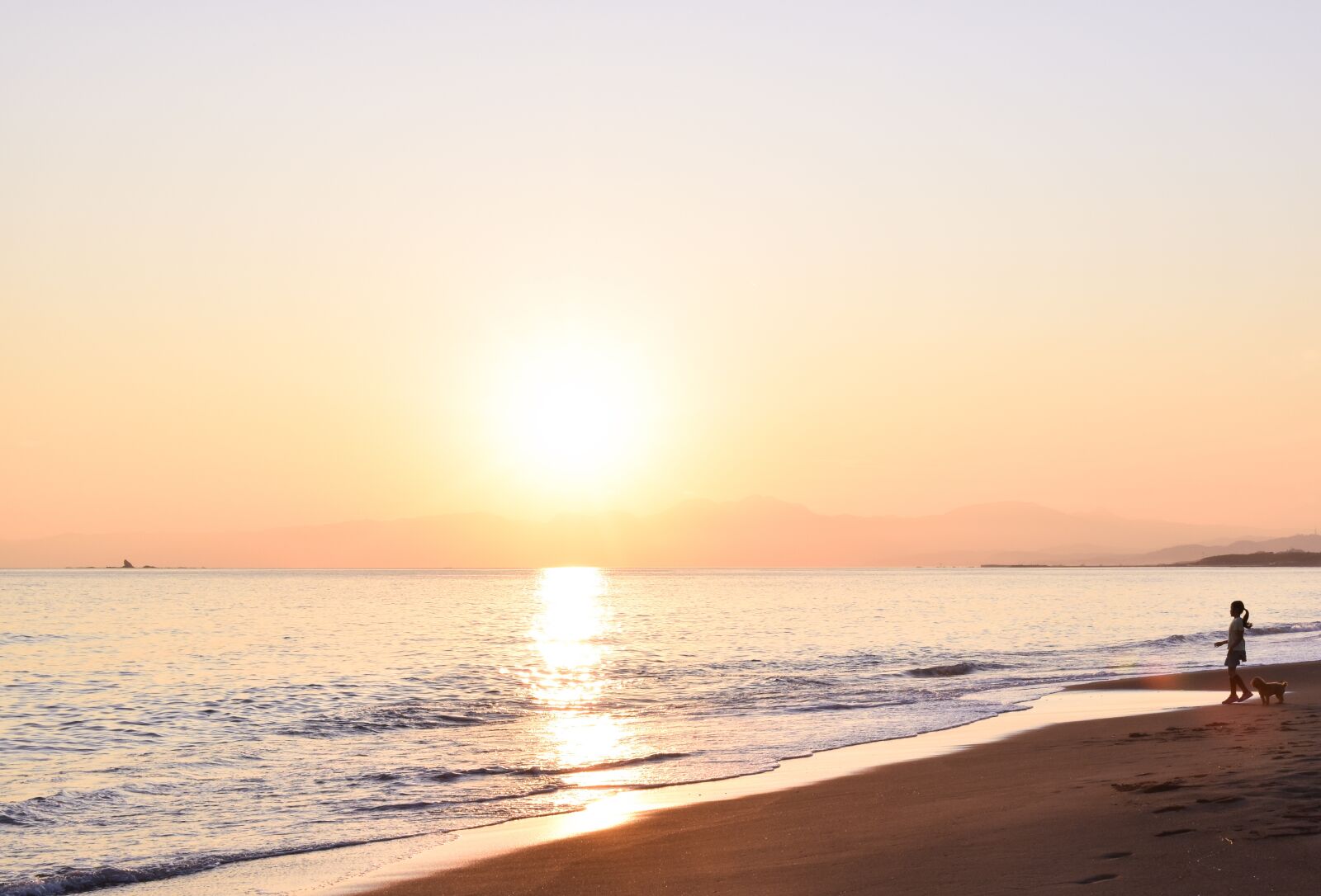 Nikon D5600 sample photo. Sea, beach, cloud photography