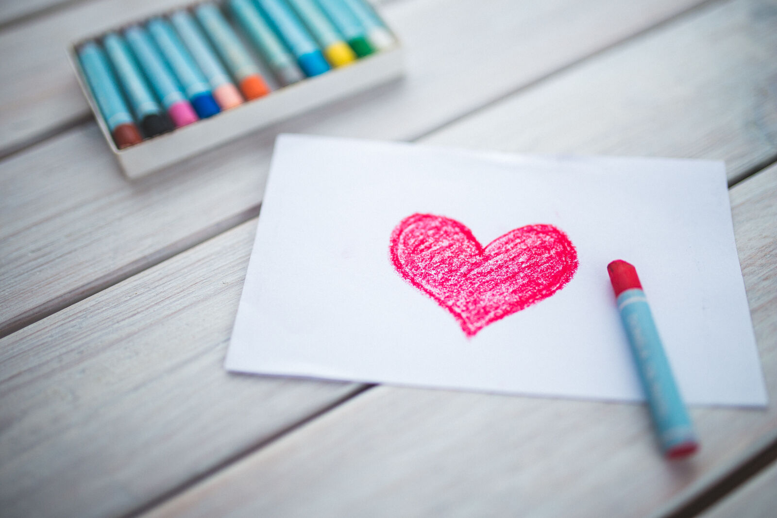 Canon EOS 6D + Sigma 35mm F1.4 DG HSM Art sample photo. Heart, with, a, red photography
