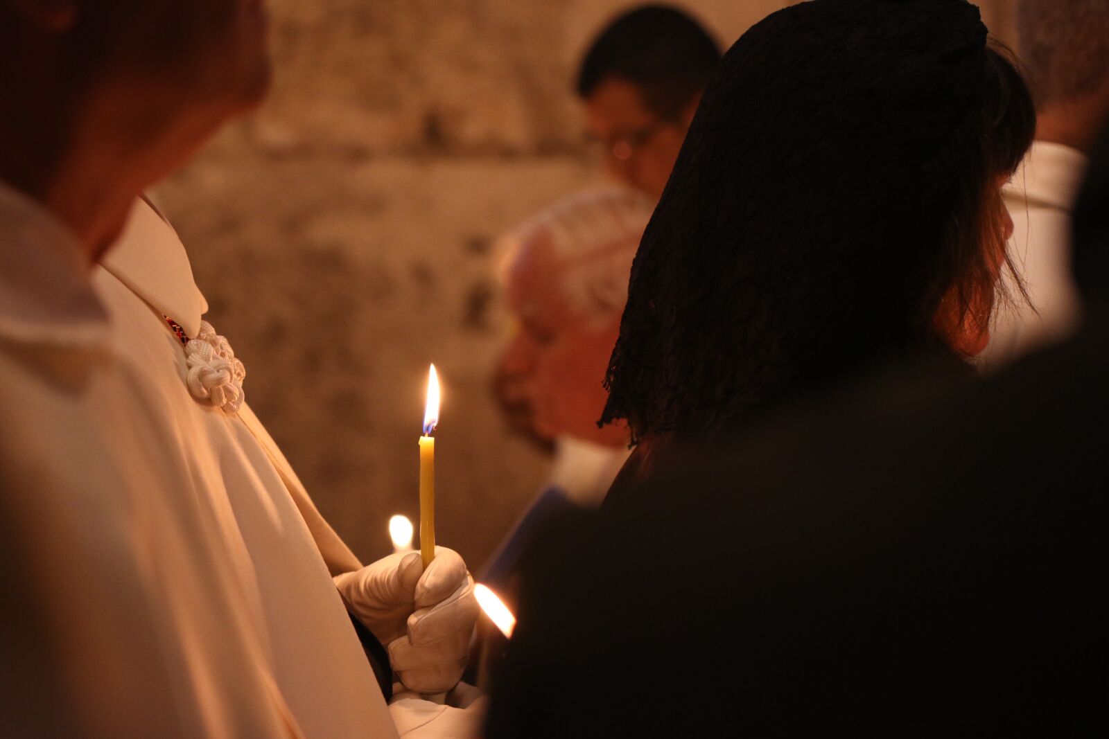 Canon EOS 7D Mark II sample photo. Church, priest, candle photography