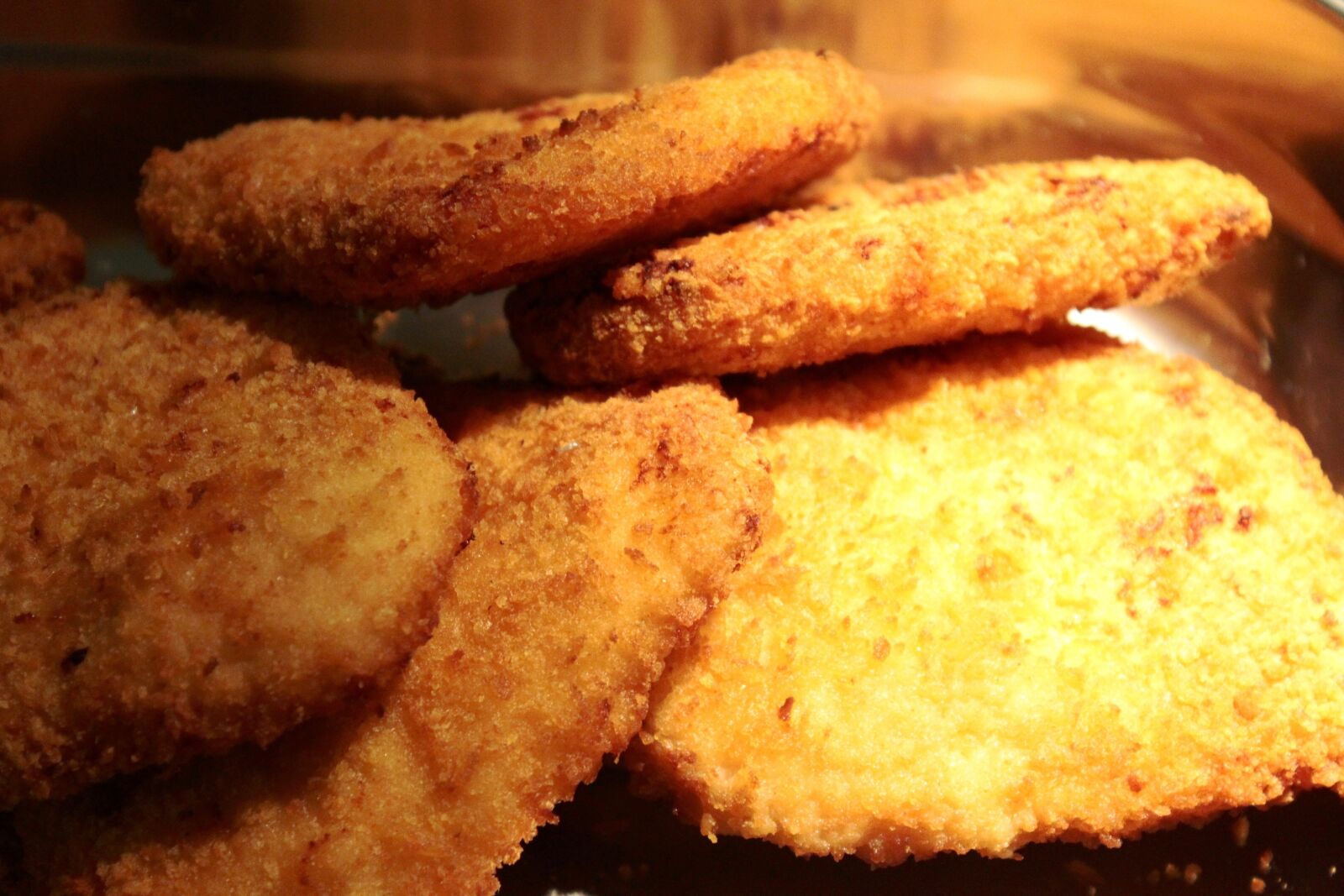 Canon EOS 1200D (EOS Rebel T5 / EOS Kiss X70 / EOS Hi) sample photo. Schnitzel, canteen, kitchen photography