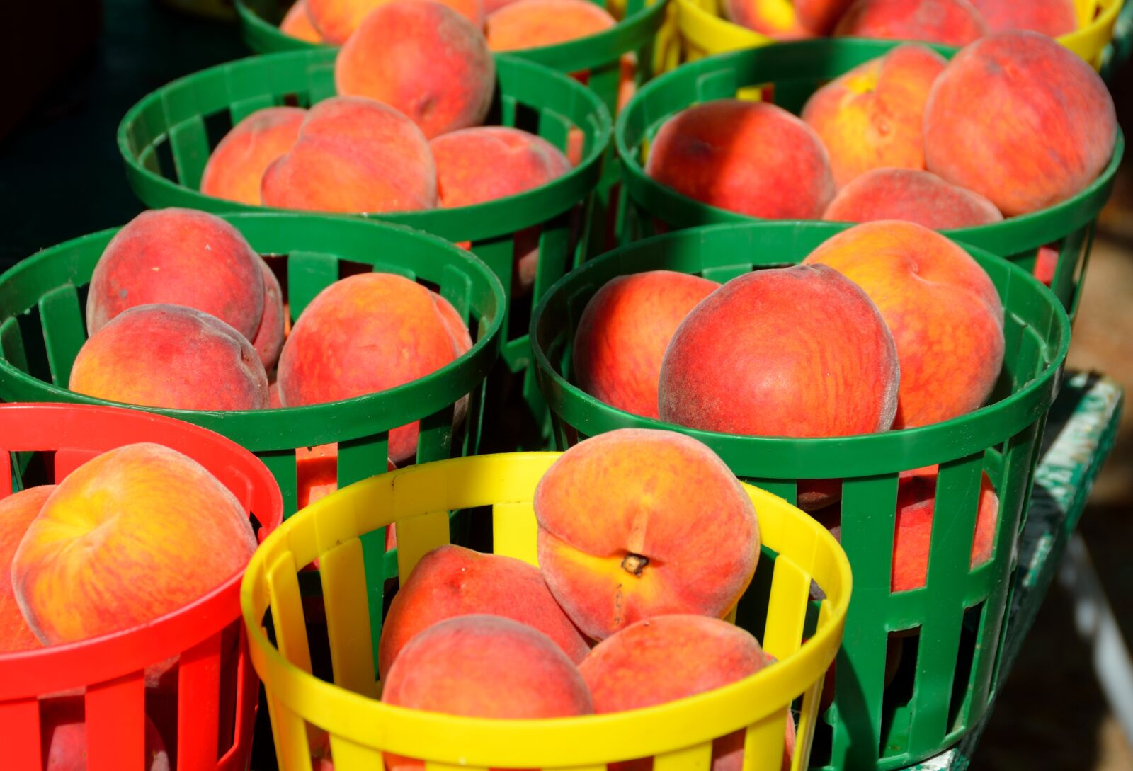 Nikon D7000 sample photo. Peaches, fruit, for sale photography