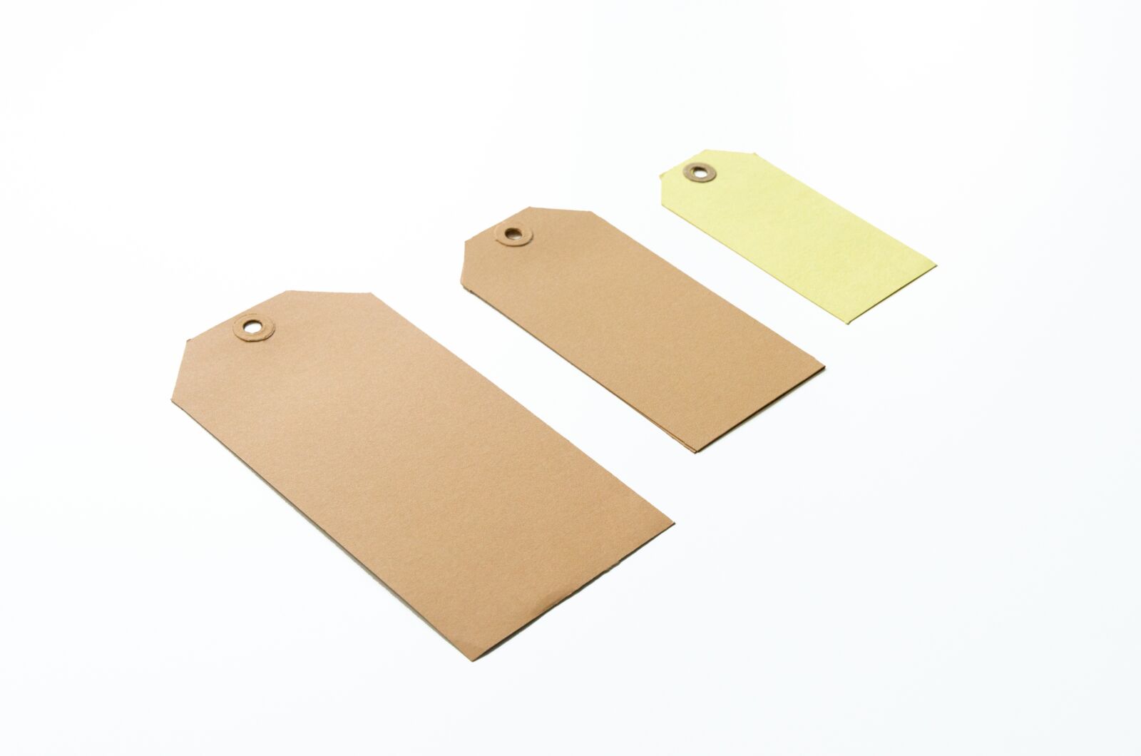 Nikon D5100 sample photo. Label, paper, kraft photography