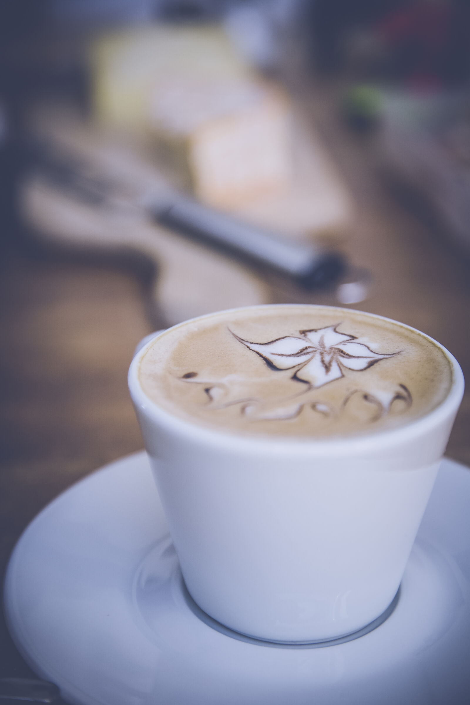 Canon EOS 5D + Canon EF 24-105mm F4L IS USM sample photo. Coffee, cup, drink, breakfast photography