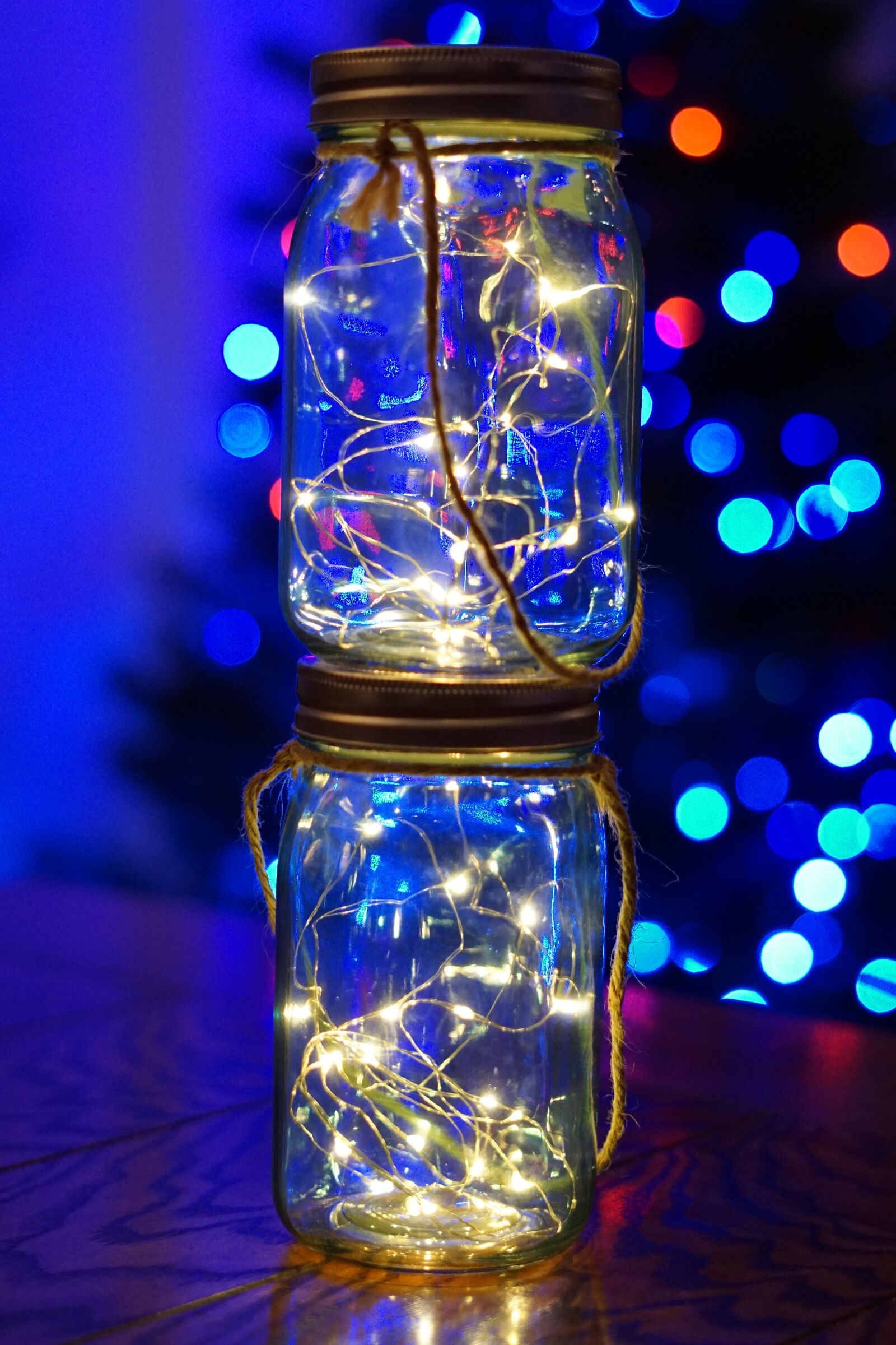 Sony FE 50mm F1.8 sample photo. Twinkle lights, christmas, mason photography