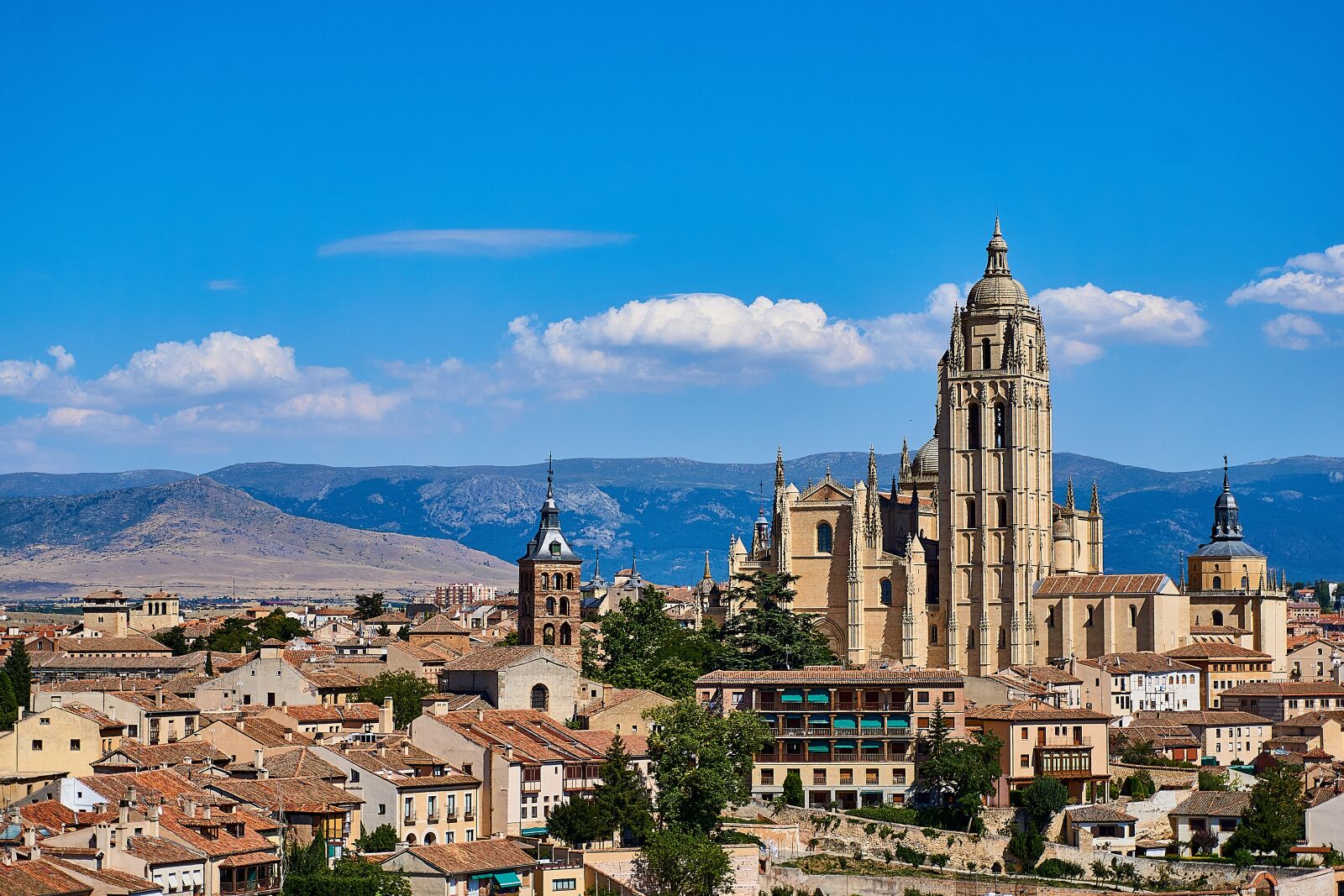 Sony a6000 sample photo. Segovia, cathedral, historic center photography