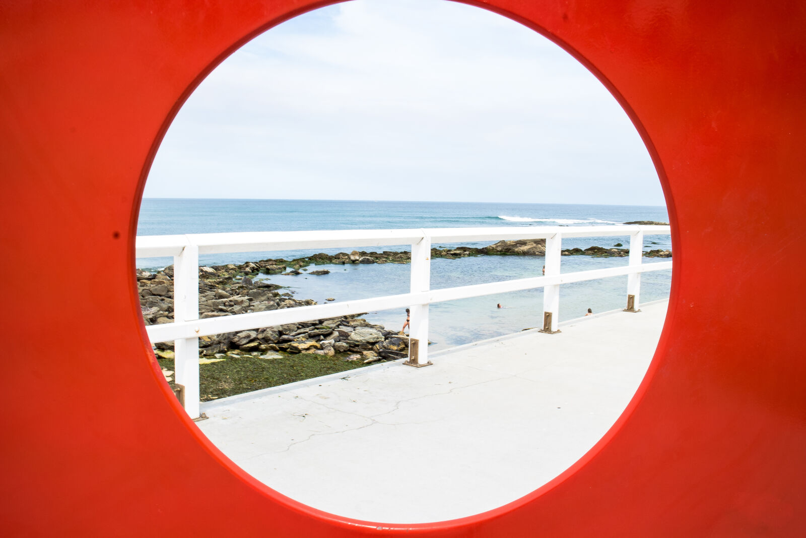 Canon EOS M2 sample photo. Scenic, view, of, beach photography