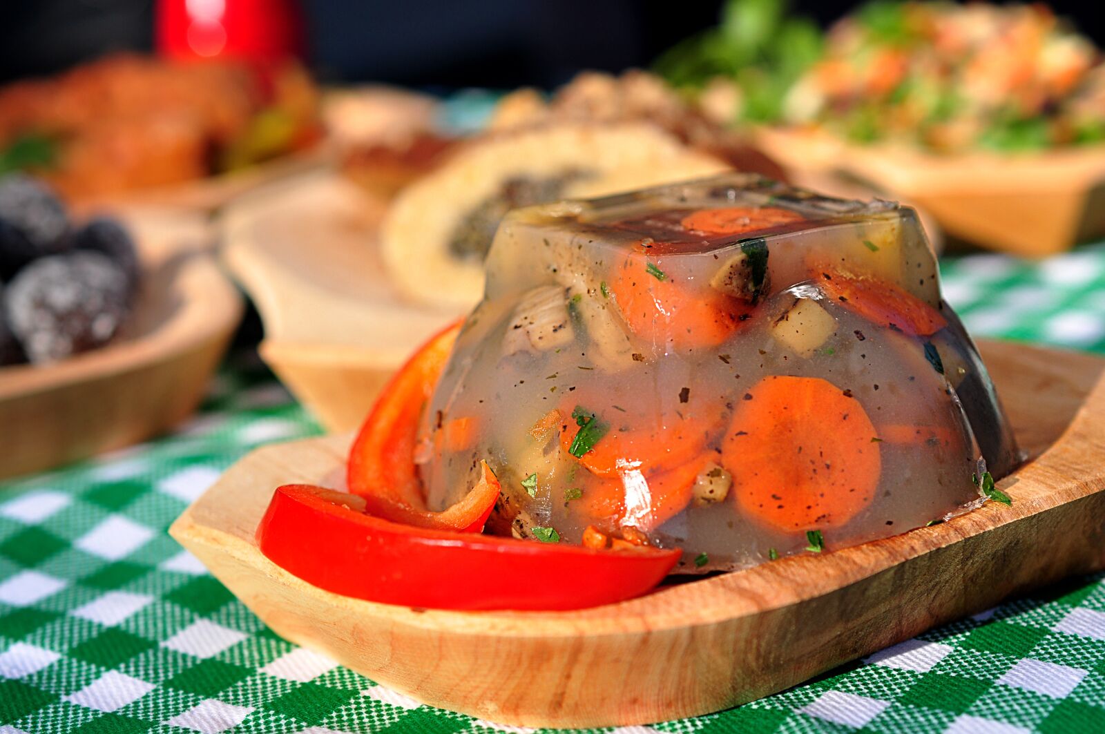 Nikon D90 sample photo. Trotters vegan, trotters raw photography