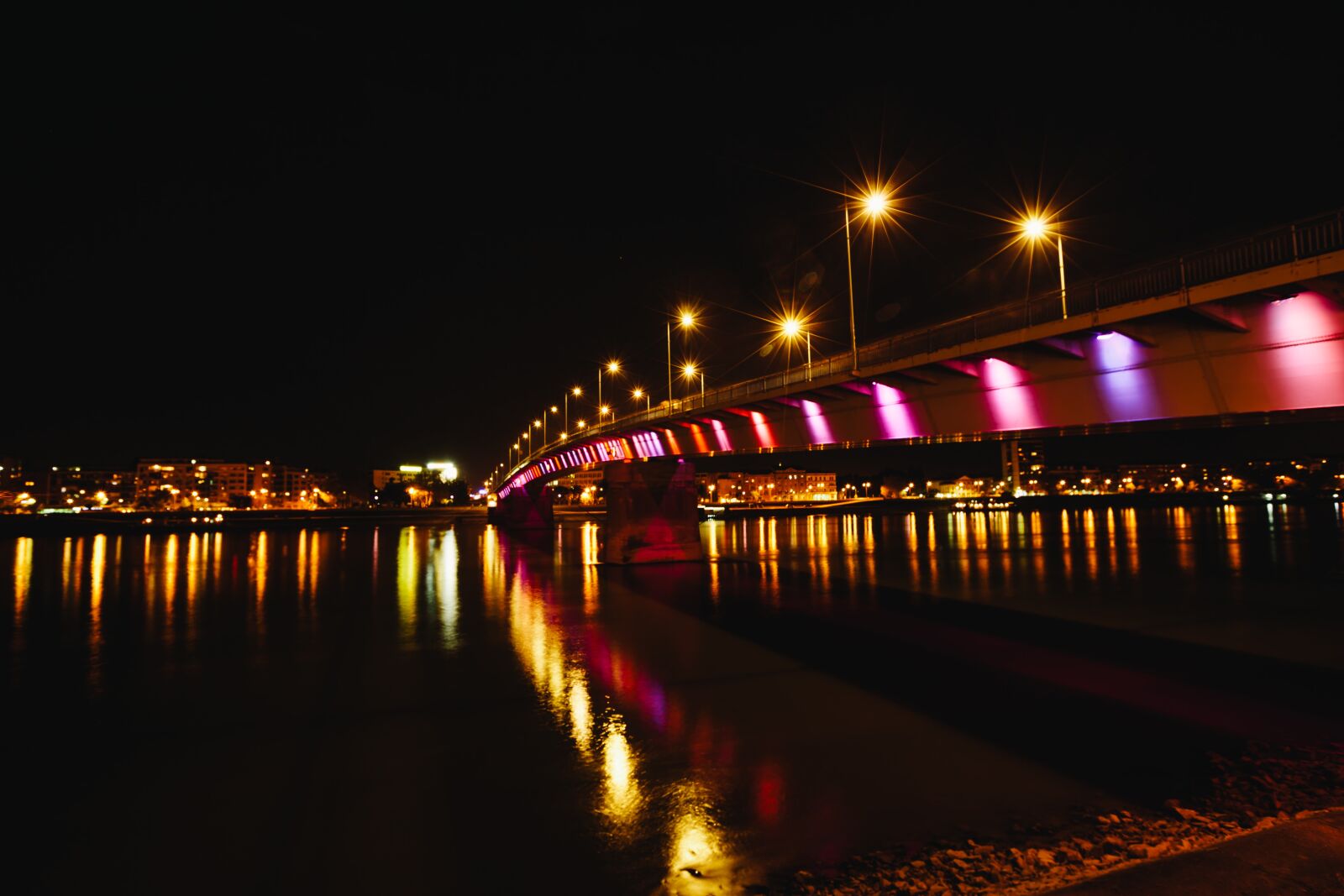 Canon EF 16-35mm F2.8L II USM sample photo. Architectural style, bridge, light photography