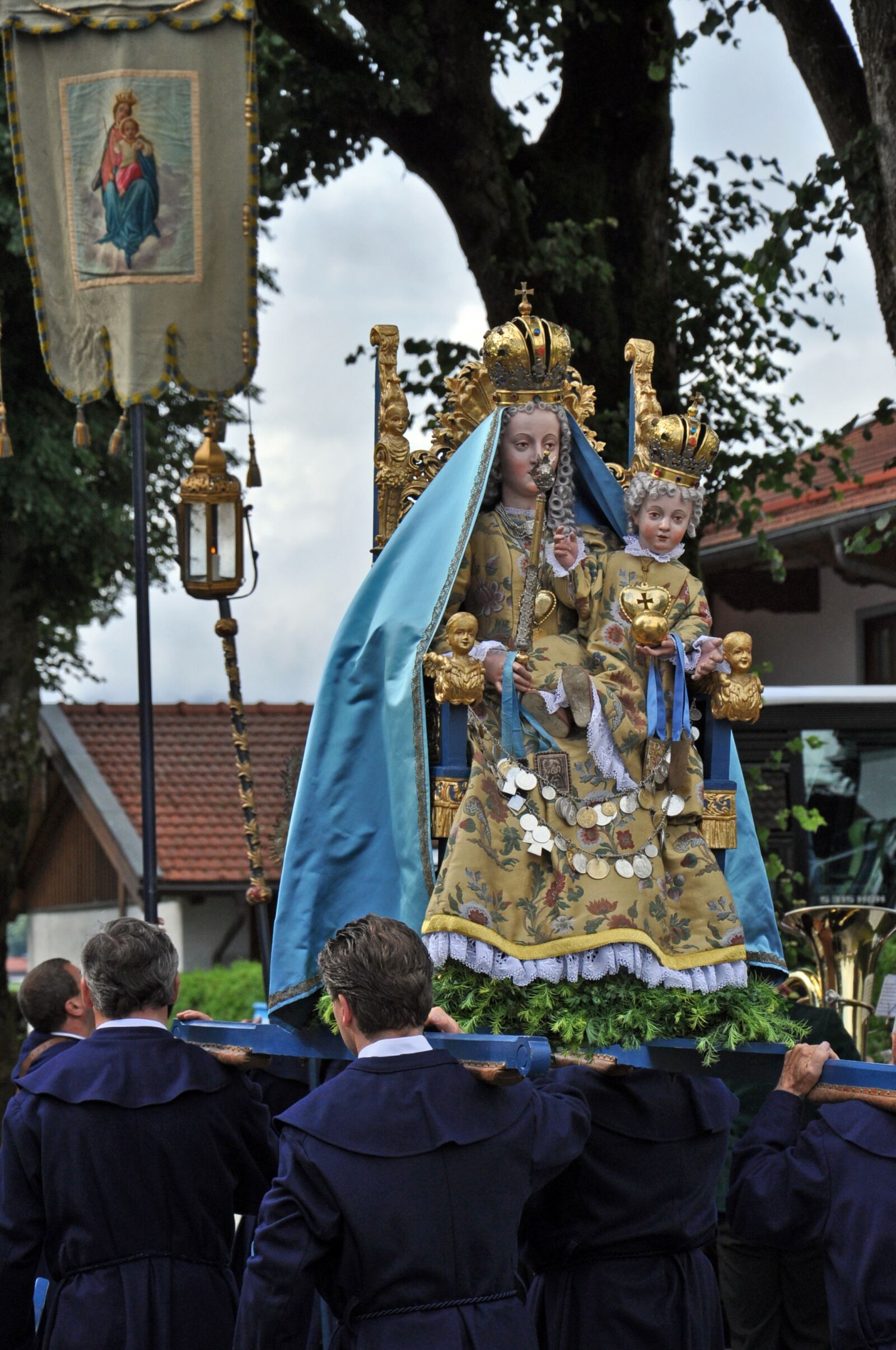 Nikon D5000 sample photo. Corpus christi, observance, madonna photography