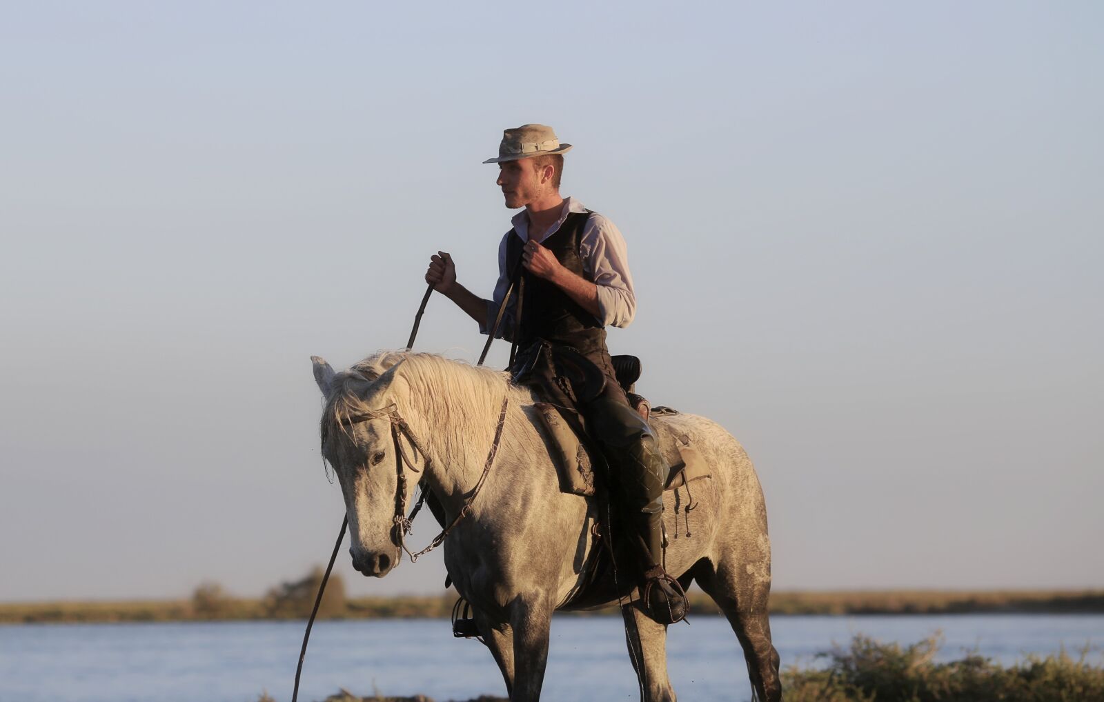 Canon EOS 5D Mark III sample photo. Gardian, horse, horses photography
