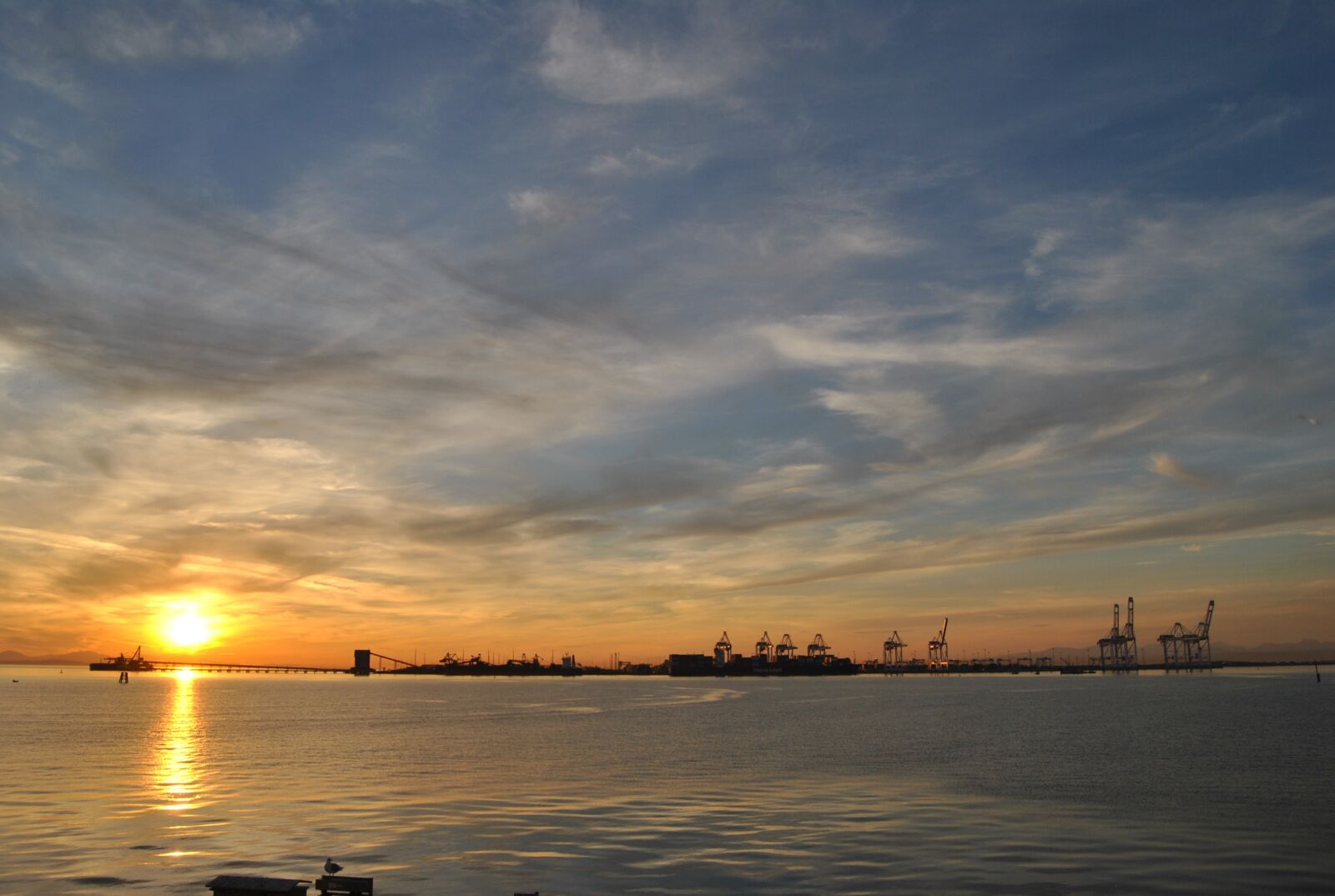 Nikon D3000 sample photo. Sunset, water, ocean photography