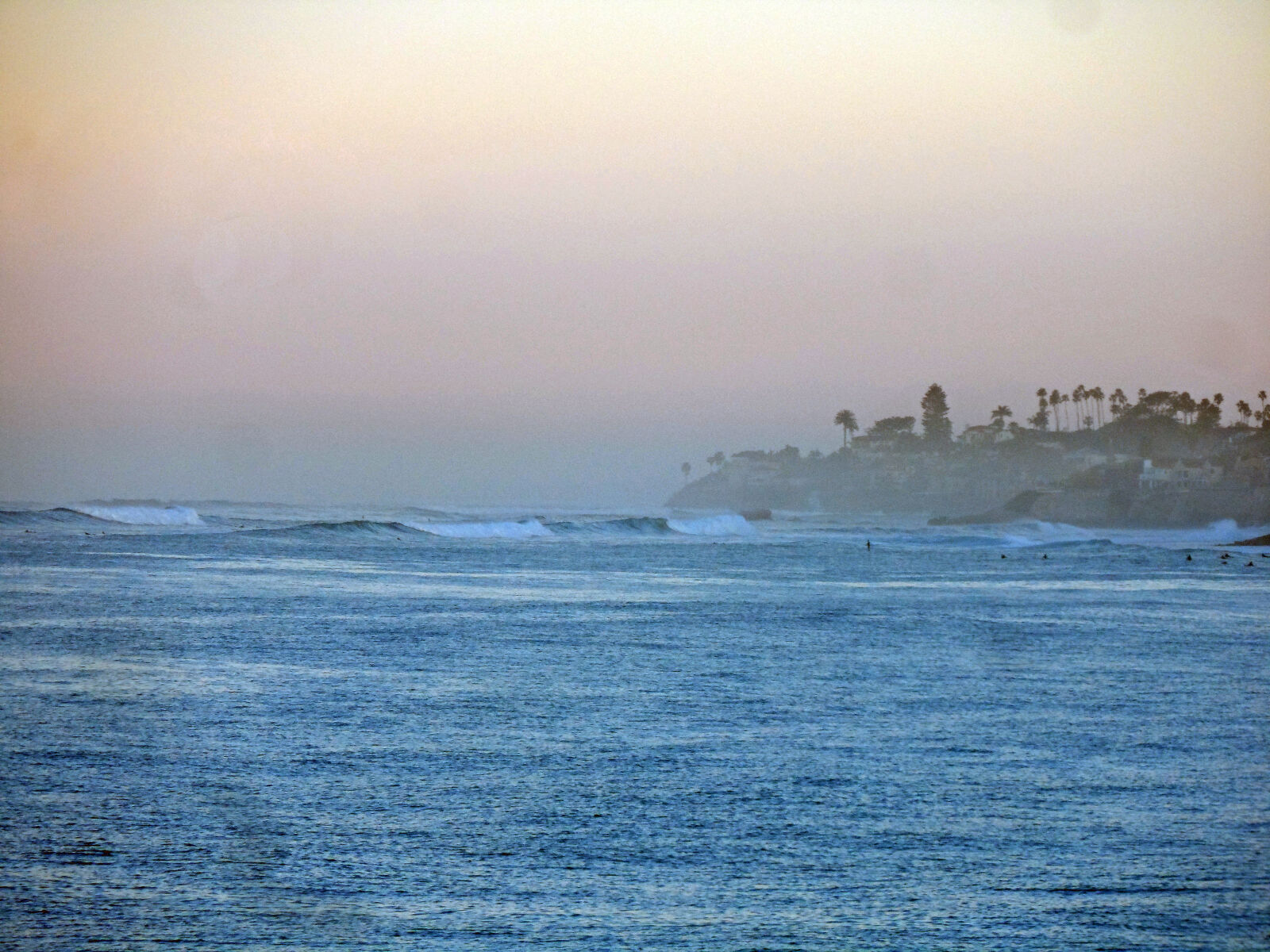 Samsung ST200 / ST200F / ST201 / ST201F / ST205F sample photo. Early, morning, waves photography