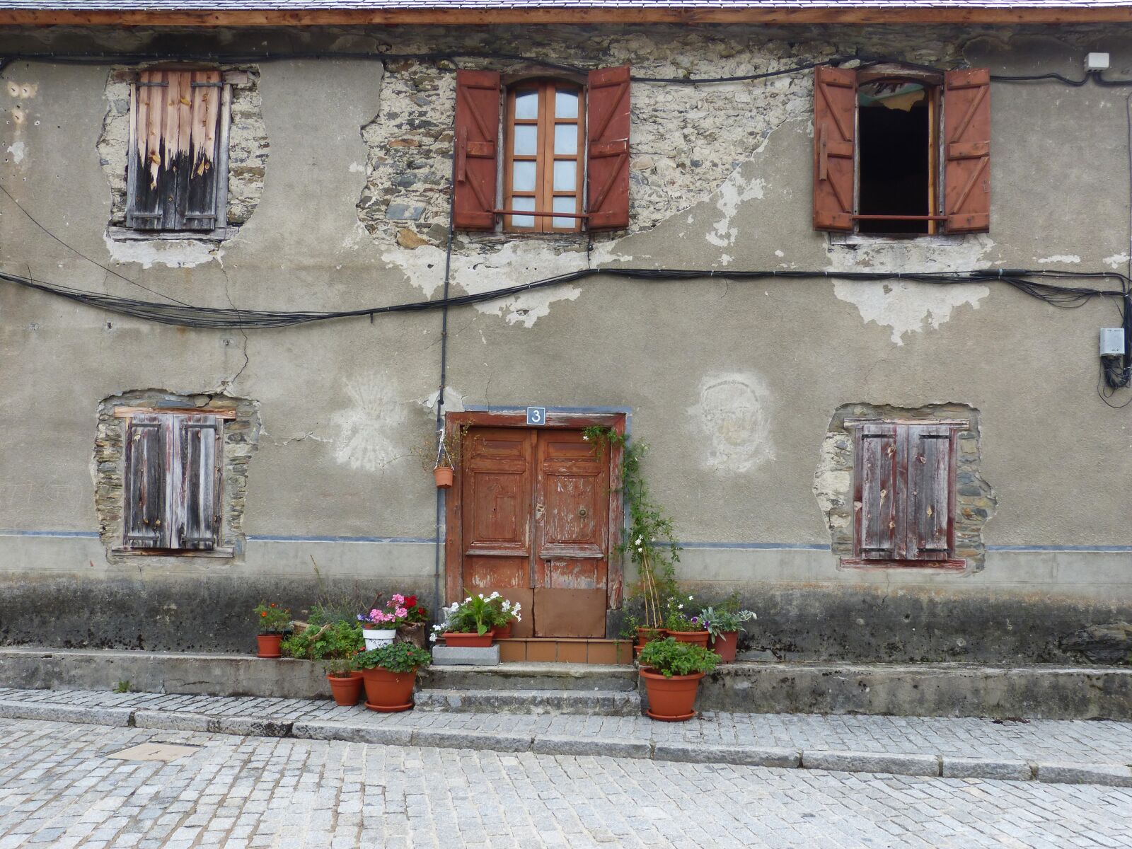 Panasonic DMC-FZ62 sample photo. Typical house, val d'aran photography