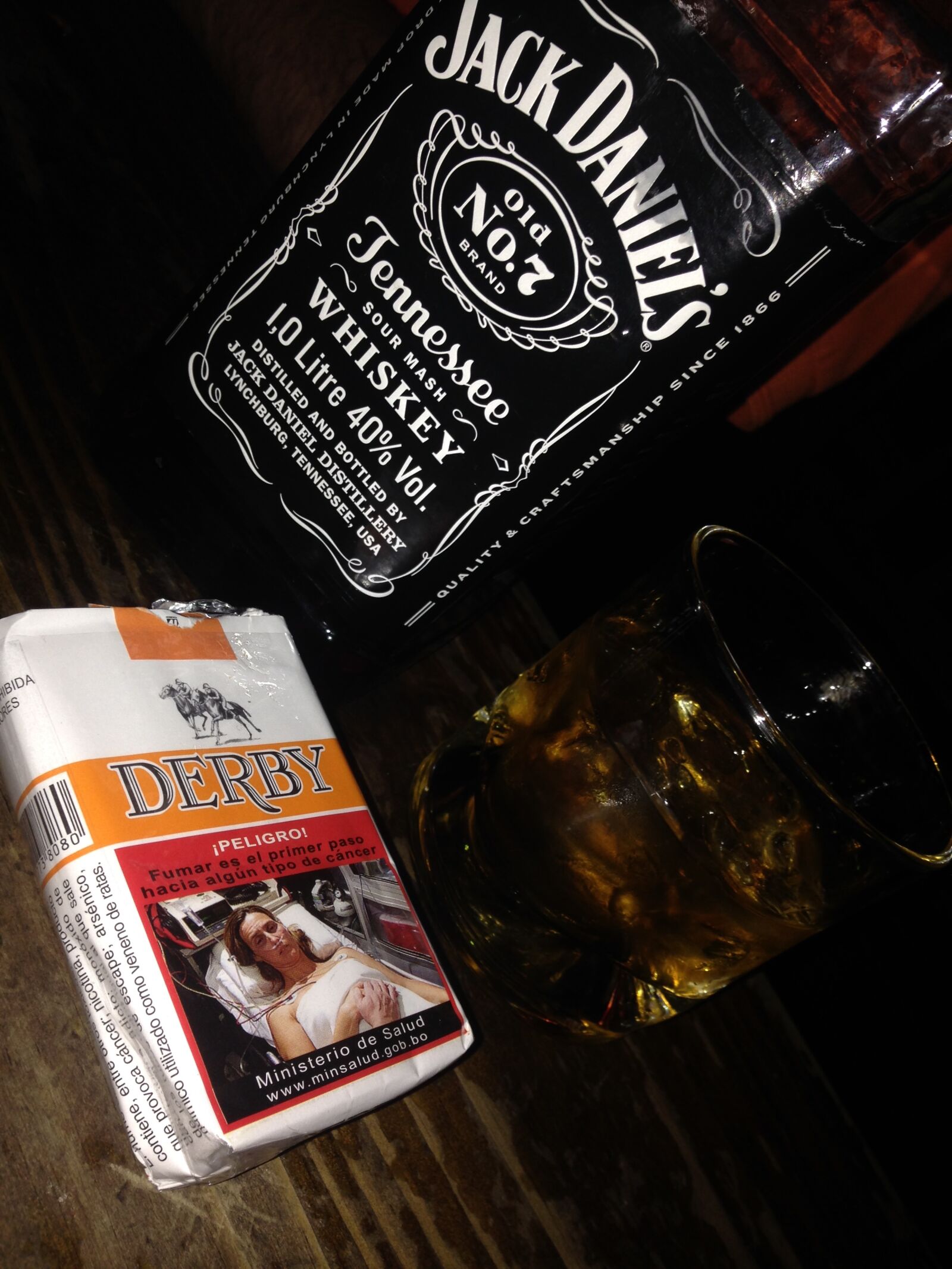 iPhone 5 back camera 4.12mm f/2.4 sample photo. Whiskey, cigars, drink photography