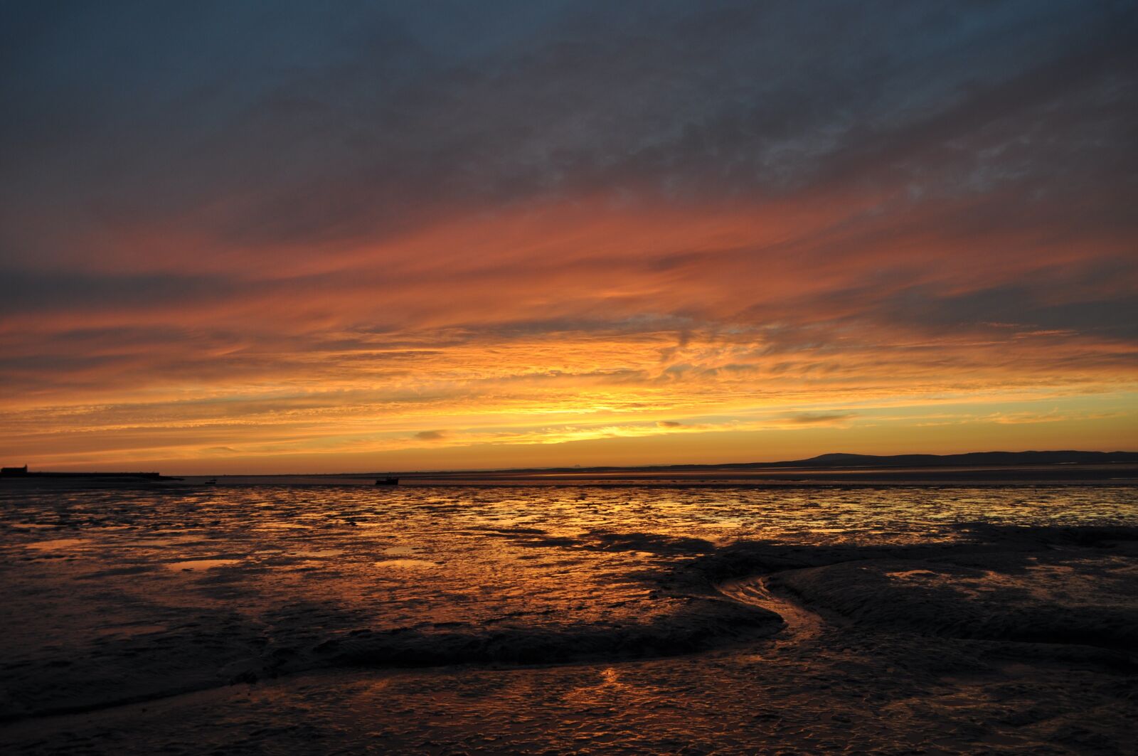 Nikon D5000 sample photo. Sunset, morecambe bay, setting photography