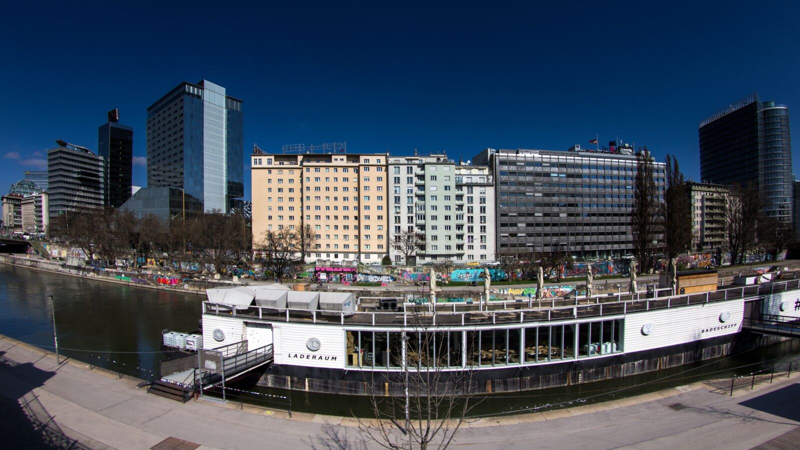 Canon EOS 600D (Rebel EOS T3i / EOS Kiss X5) sample photo. Vienna, downtown, panorama photography