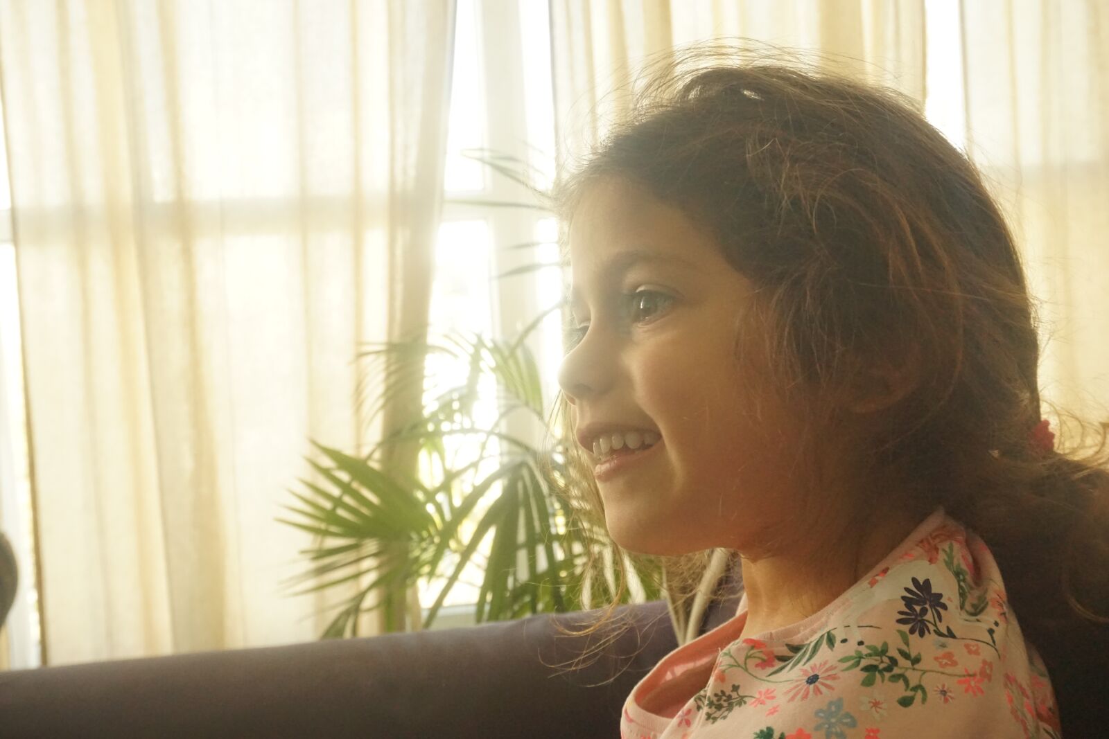 Sony a6000 sample photo. Girl, window, plant photography