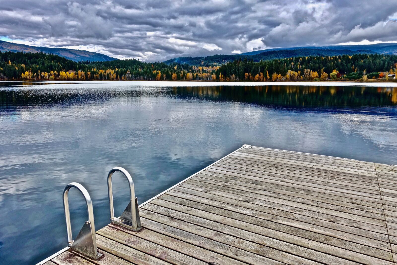Sony Cyber-shot DSC-RX100 III sample photo. Swimming, platform, lake photography