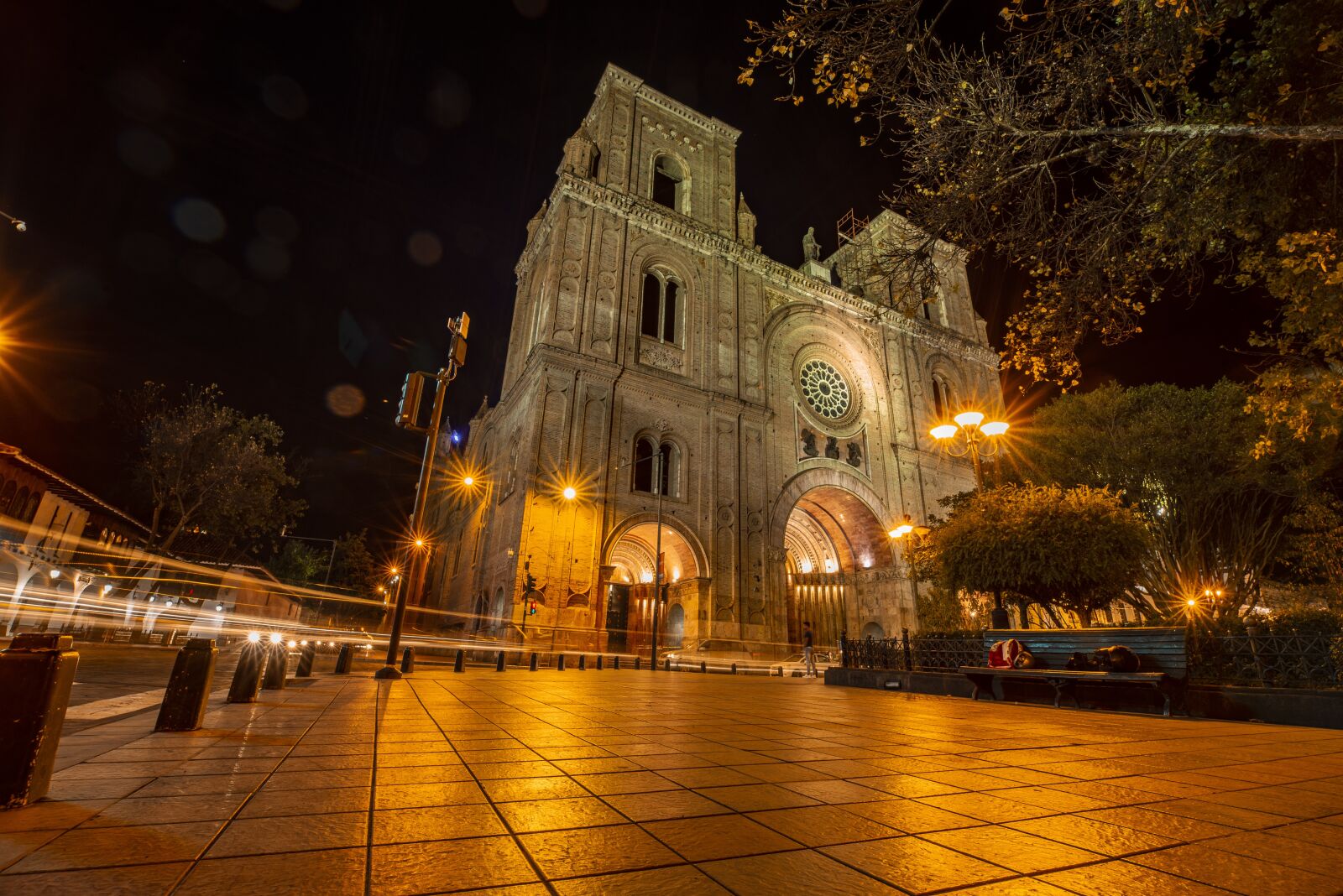 Nikon D600 sample photo. Cathedral of cuenca, night photography