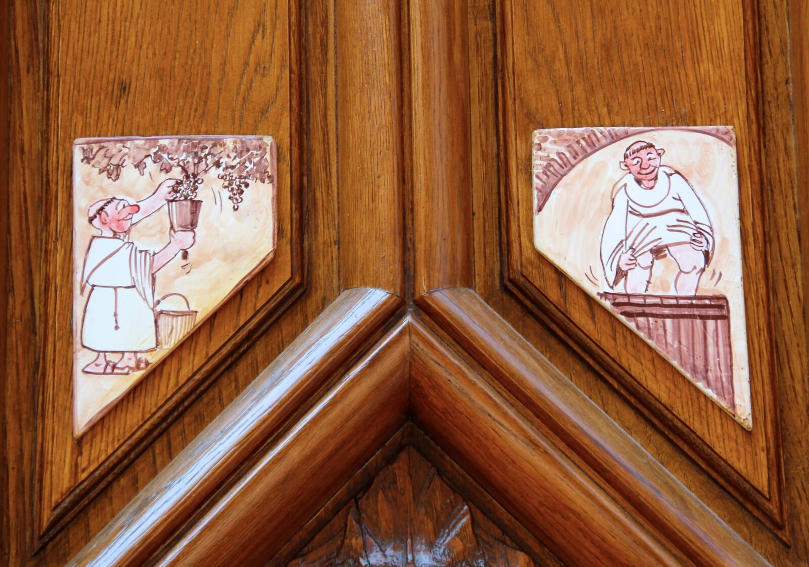 Canon EOS 600D (Rebel EOS T3i / EOS Kiss X5) sample photo. Door, wooden door, input photography