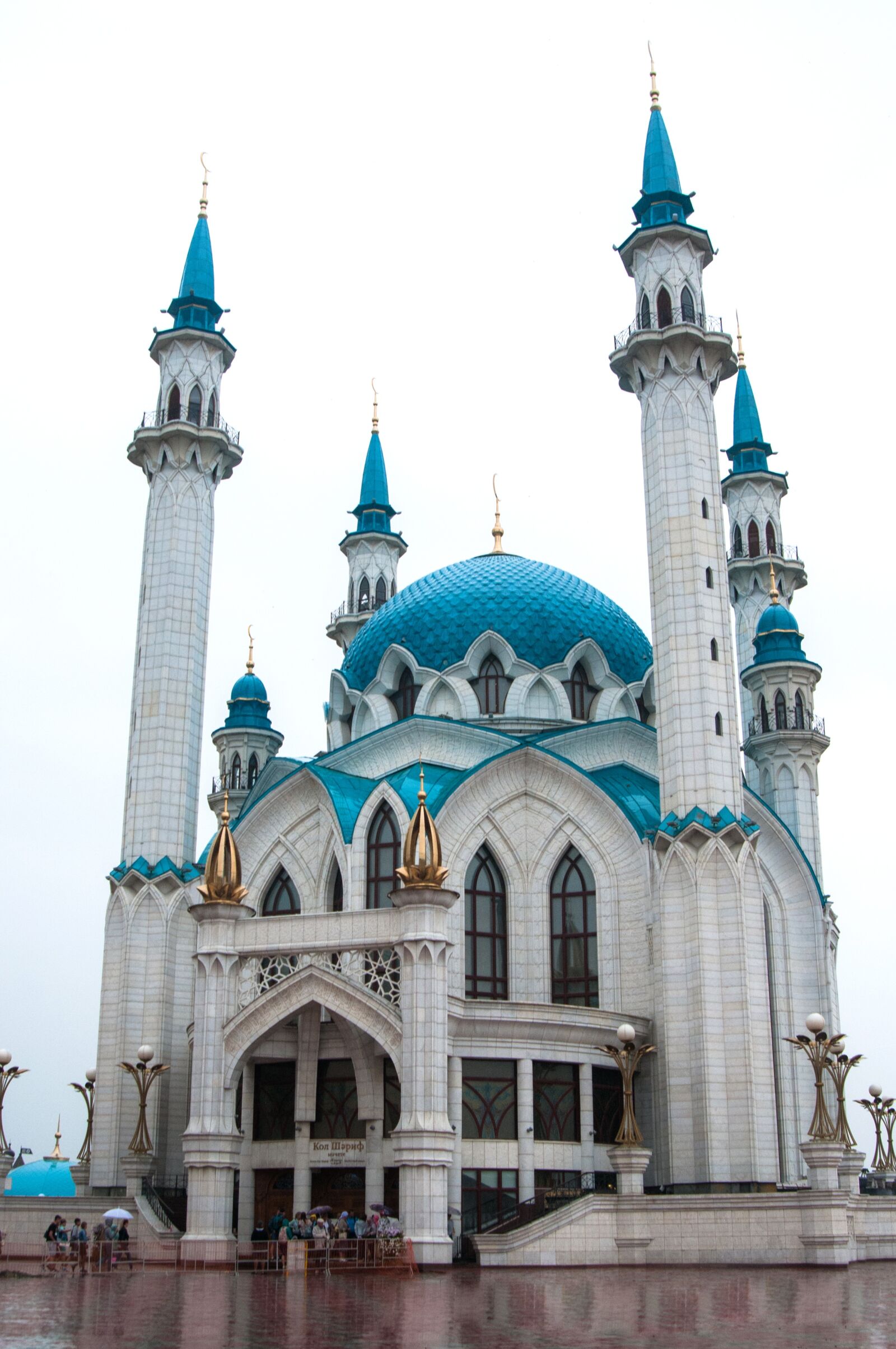 Nikon D300S sample photo. Architecture, religion, travel photography