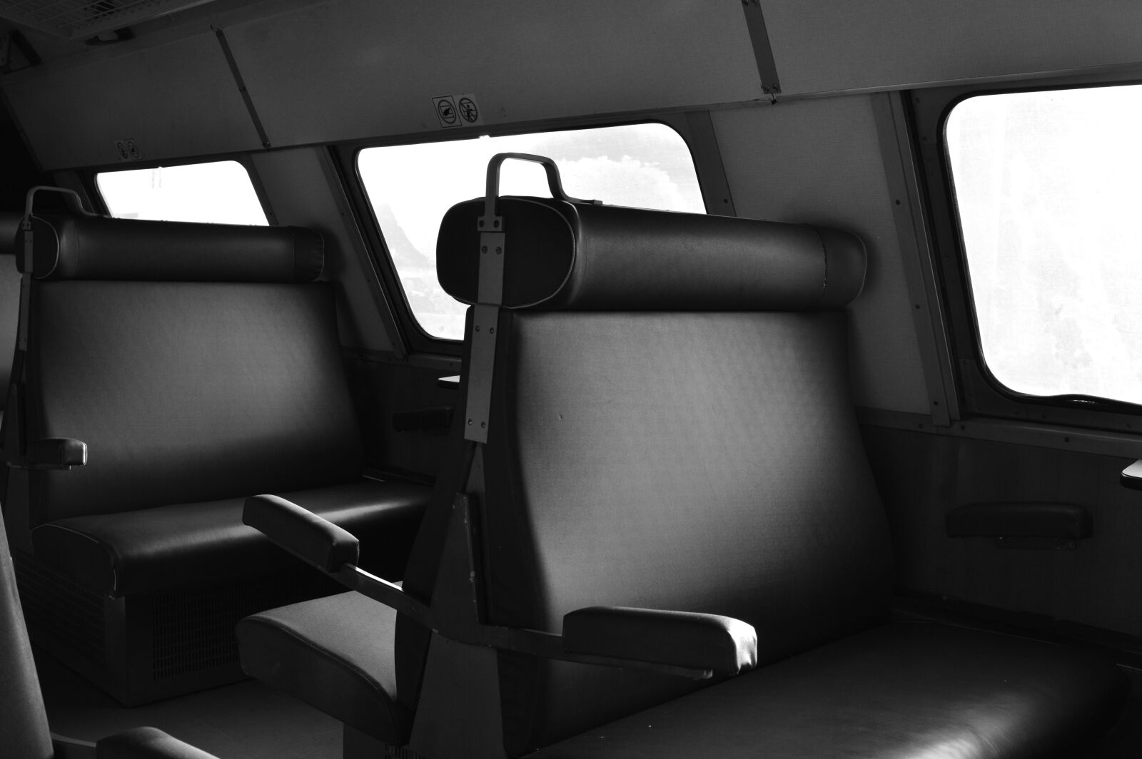 Nikon D3200 sample photo. Carriage, empty, interior, leather photography