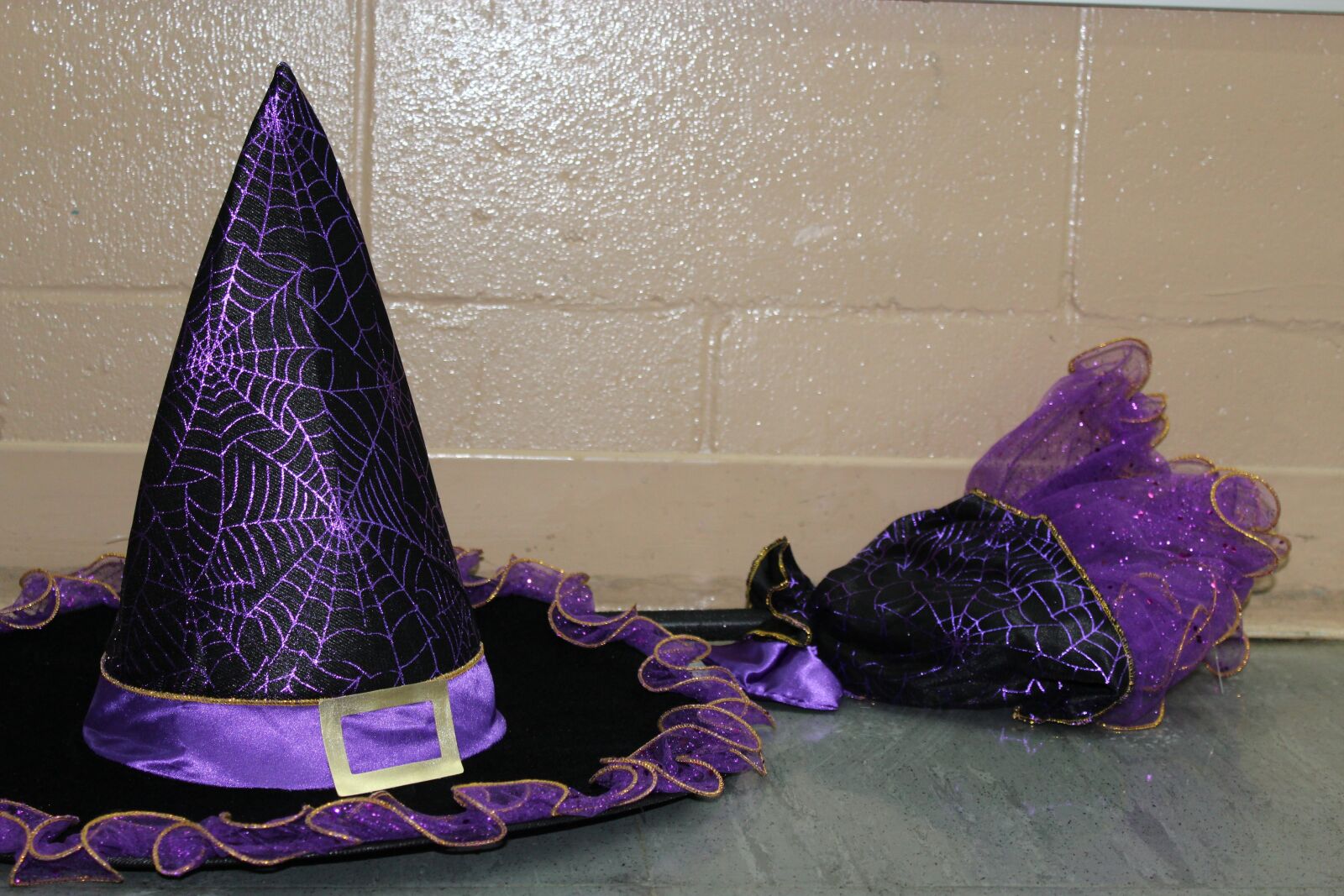 Canon EOS 1200D (EOS Rebel T5 / EOS Kiss X70 / EOS Hi) sample photo. Halloween, witch, spooky photography