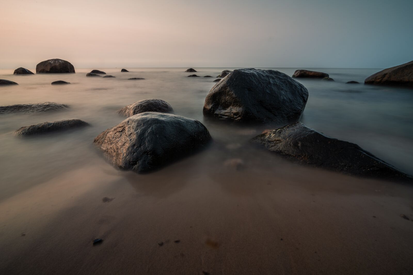 Nikon D750 sample photo. Beach, rocks, sand photography