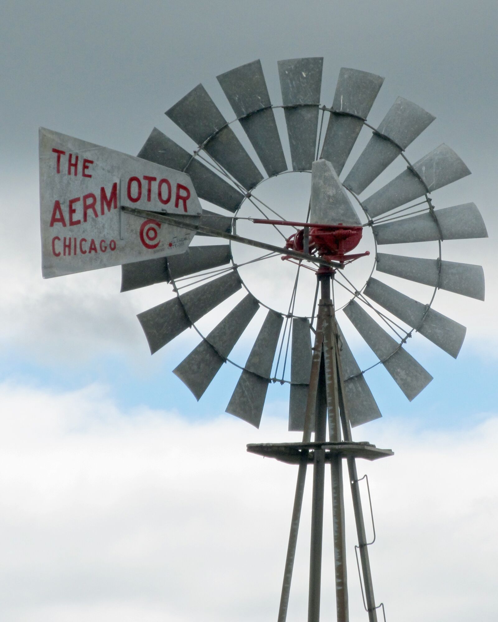 Canon PowerShot SX130 IS sample photo. Windmill, iowa, wind photography