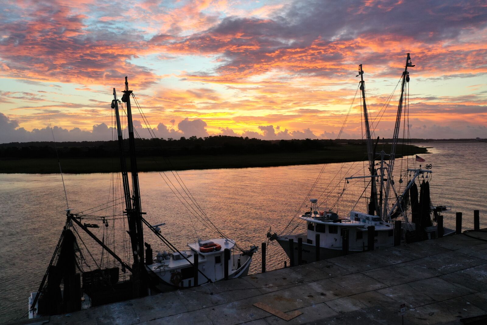 Hasselblad L1D-20c sample photo. Boats, sunrise, shrimp photography