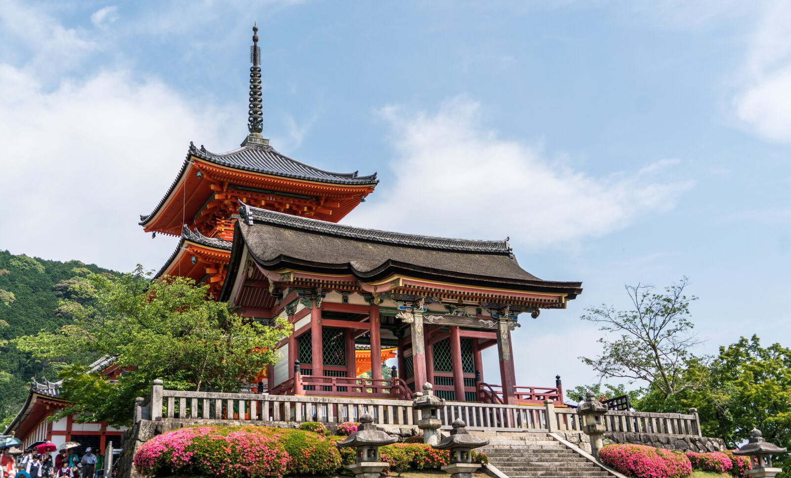 Sony a7R II + Sony FE 24-240mm F3.5-6.3 OSS sample photo. Kyoto, japan, kiyomizu temple photography