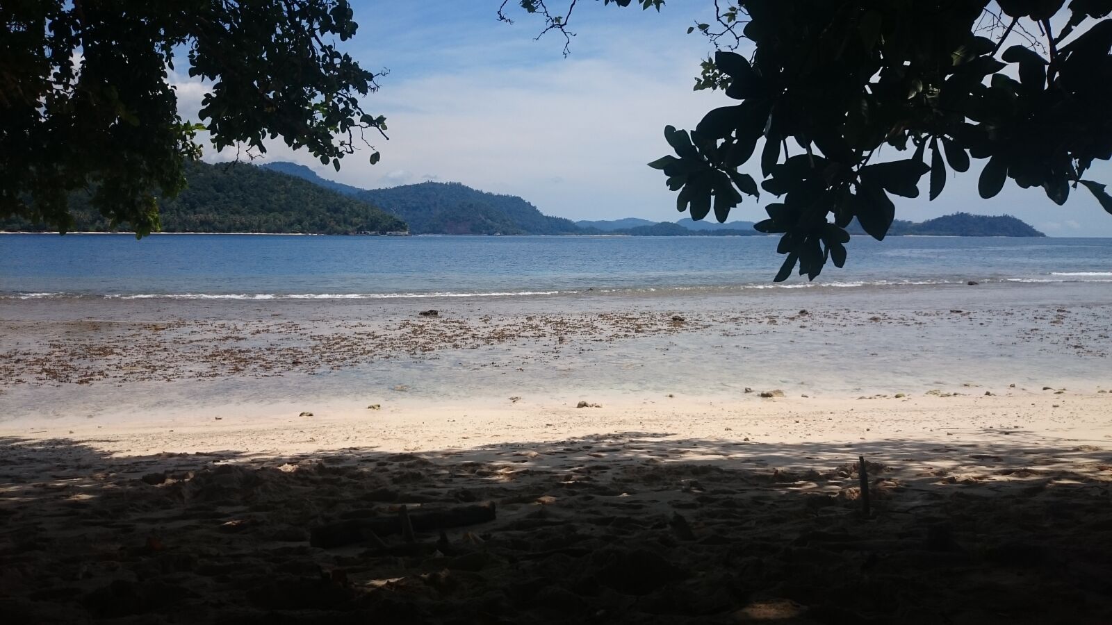 Sony Xperia Z1 Compact sample photo. Pantai, pulau, sirandah photography