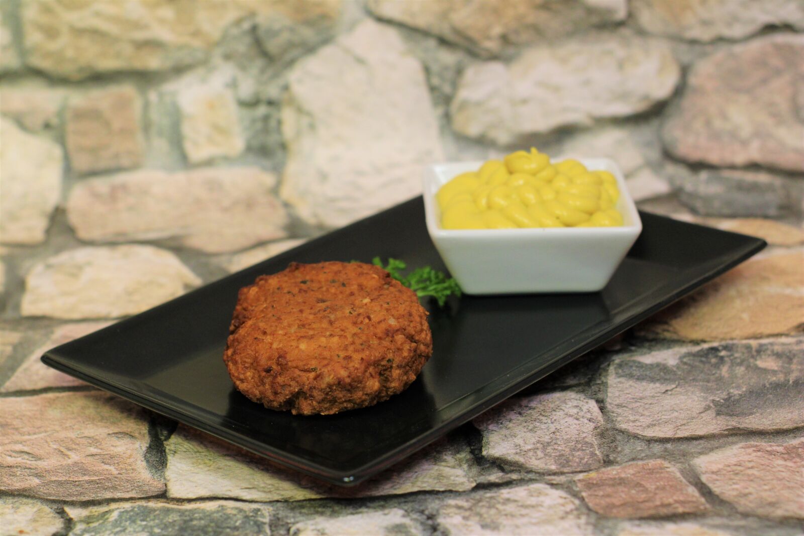 Canon EOS 2000D (EOS Rebel T7 / EOS Kiss X90 / EOS 1500D) sample photo. Rissole, mustard, meat photography