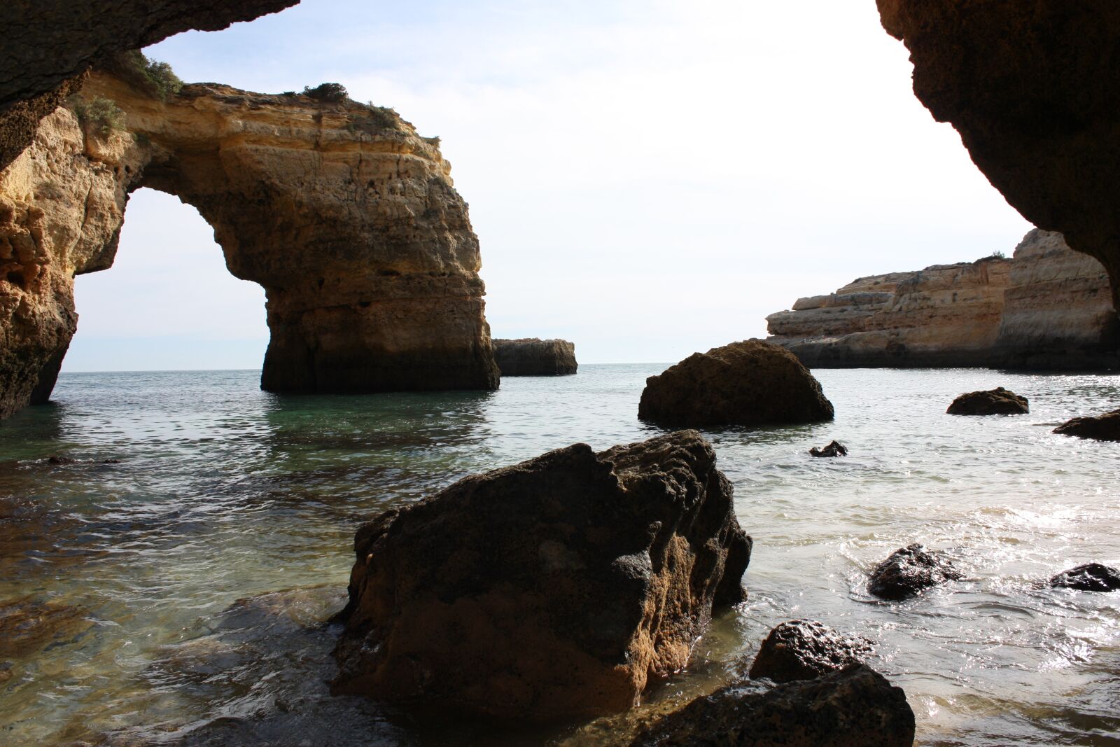 Canon EOS 450D (EOS Rebel XSi / EOS Kiss X2) sample photo. Cala, rocks, sea photography