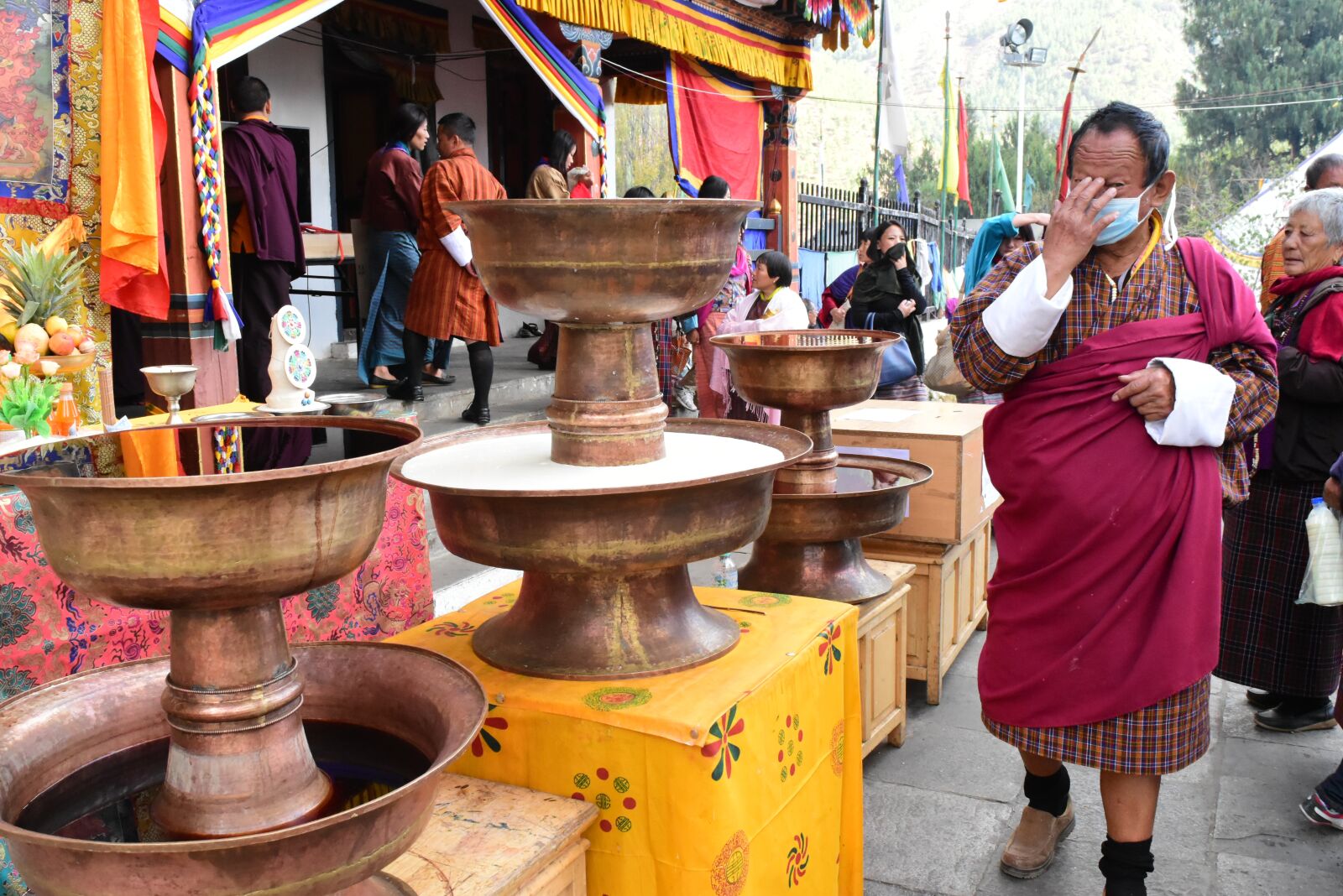 Nikon D5500 sample photo. Devotion, bhutan, buddhism photography