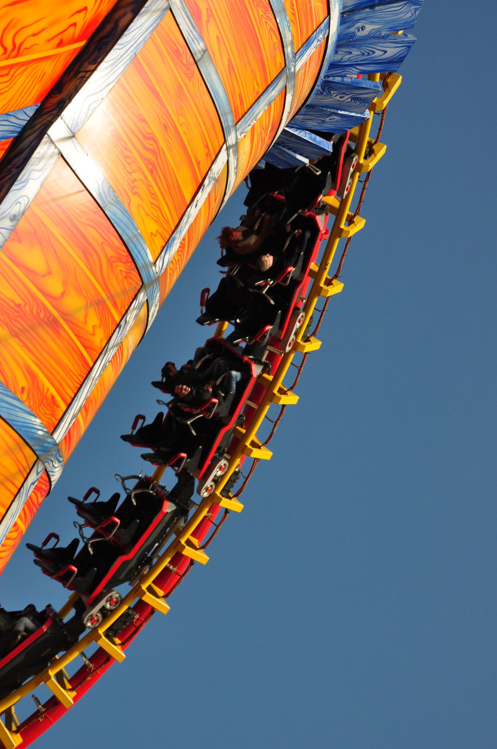 Nikon D90 sample photo. Fair, roller coaster, spa photography