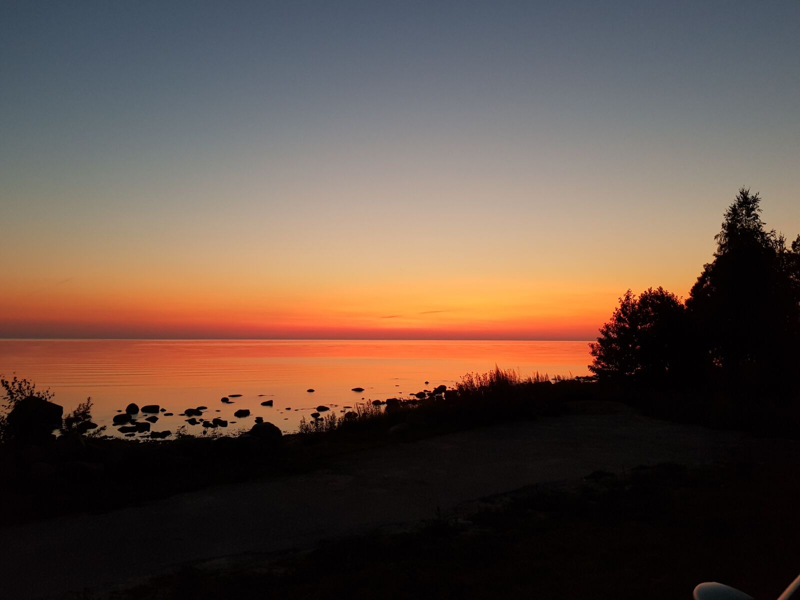 Samsung Galaxy S8 sample photo. Midnight, summer, sky photography