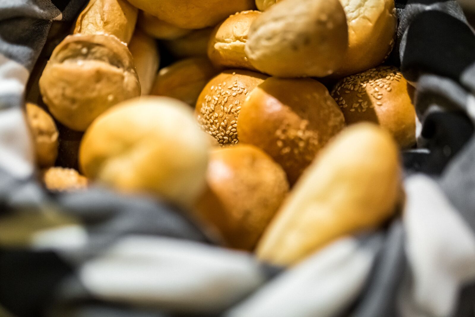 Canon EOS 5D Mark III sample photo. Bread, food, cake photography