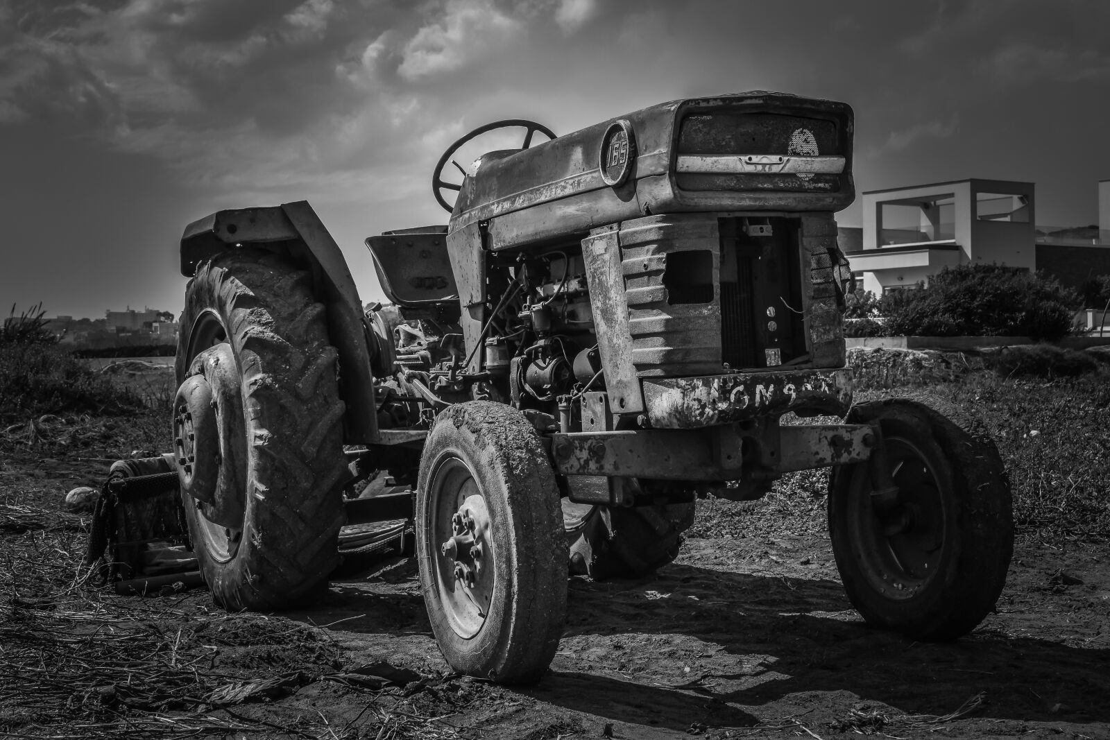 Nikon D3300 sample photo. Tractor, old, rusty photography