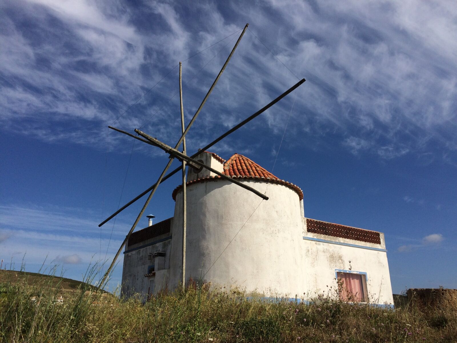 iPhone 5s back camera 4.15mm f/2.2 sample photo. Windmill, sky, abandoned photography