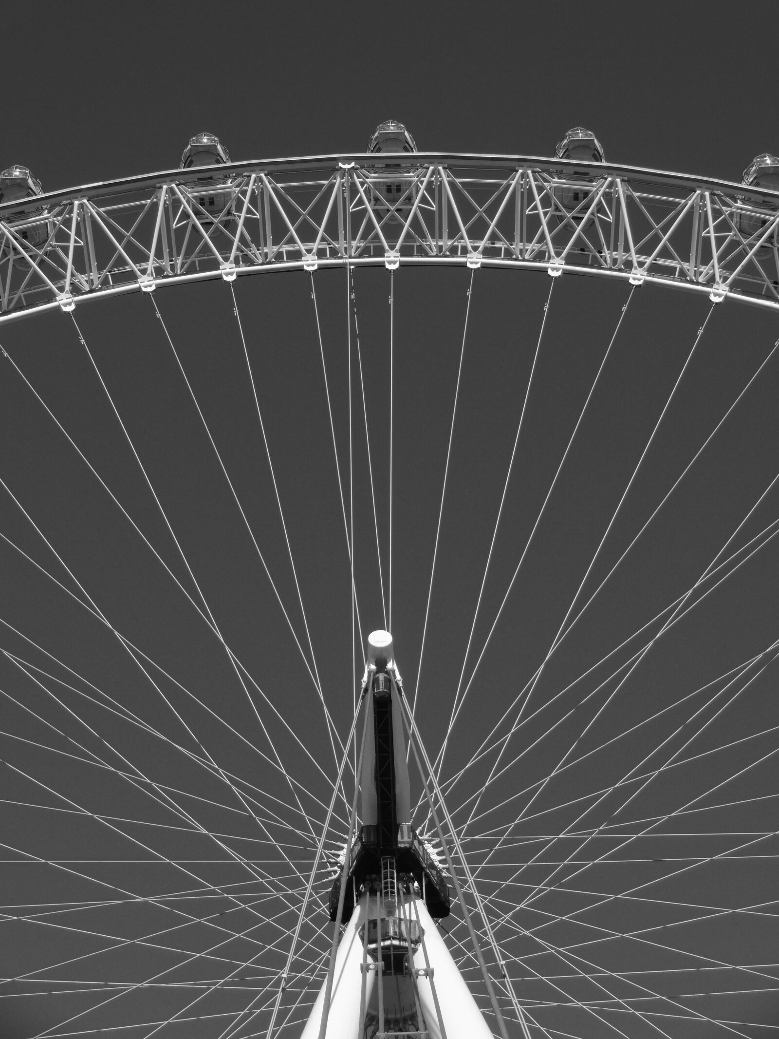 Sony Cyber-shot DSC-HX10V sample photo. Millennium wheel, wheel, sky photography