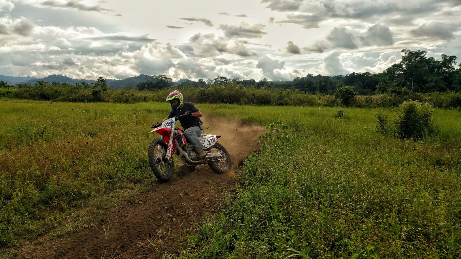 Samsung Galaxy Note4 sample photo. Motorcross, dirt bike, drifting photography